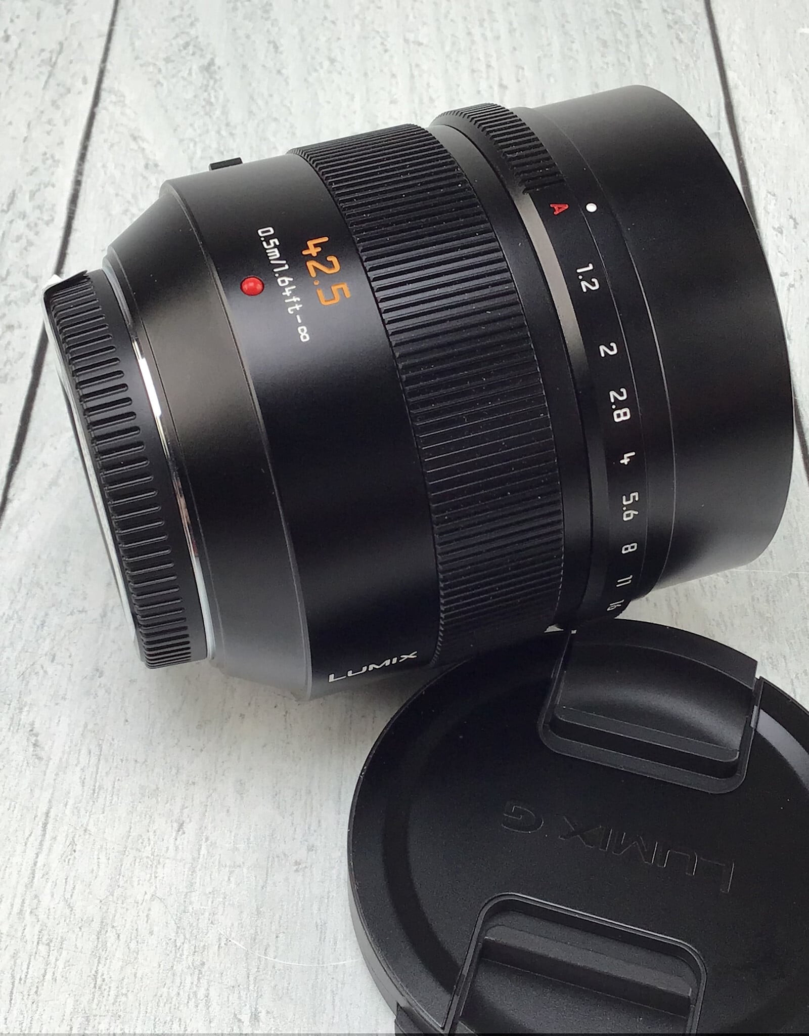 Leica Panasonic Lumix Leica DG Nocticron 42.5mm f1.2 Lens Used Good