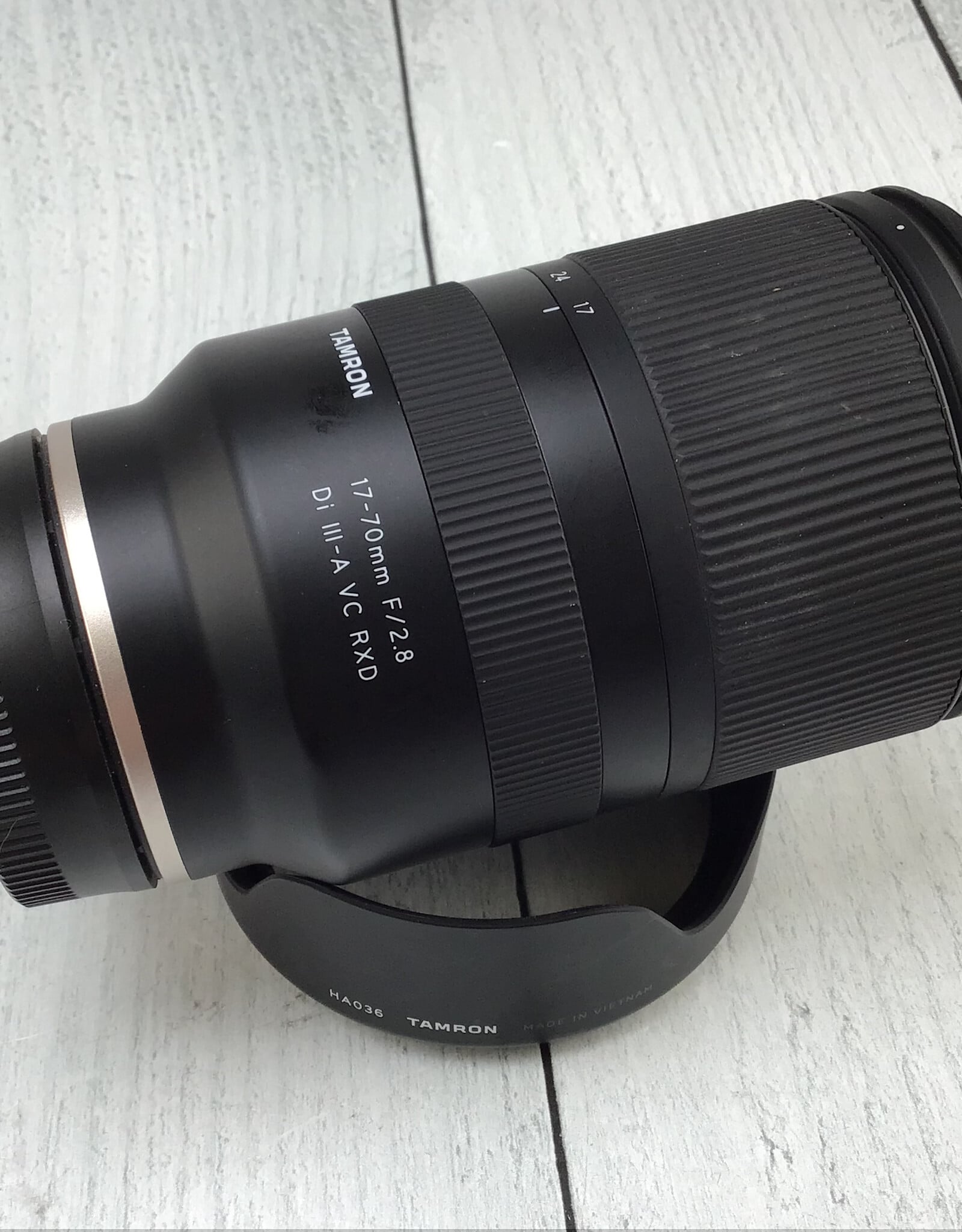 TAMRON Tamron 17-70mm f2.8 Di III-A VC RXD Lens for Sony Used Good