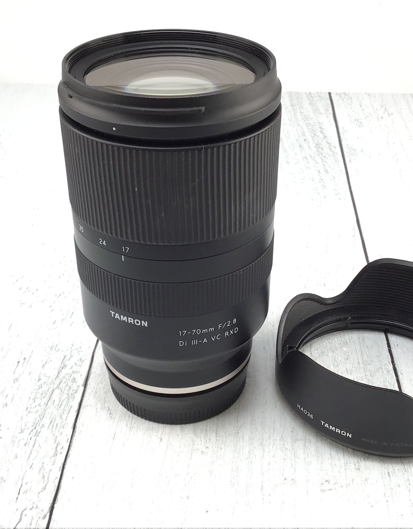 TAMRON Tamron 17-70mm f2.8 Di III-A VC RXD Lens for Sony Used Good
