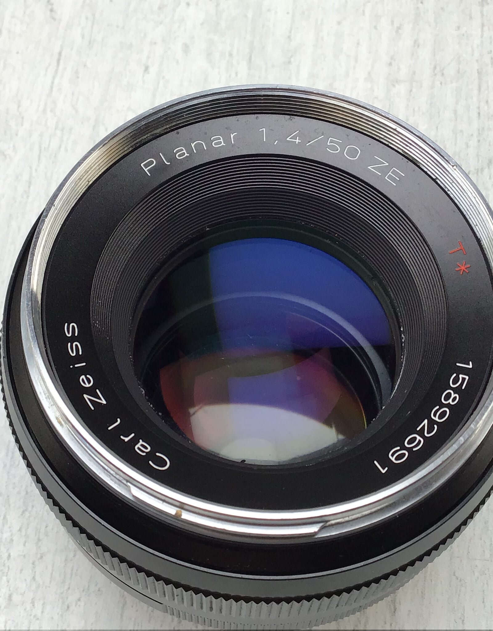 CANON Zeiss Planar 50mm f1.4 ZE Lens for Canon EF Used Fair