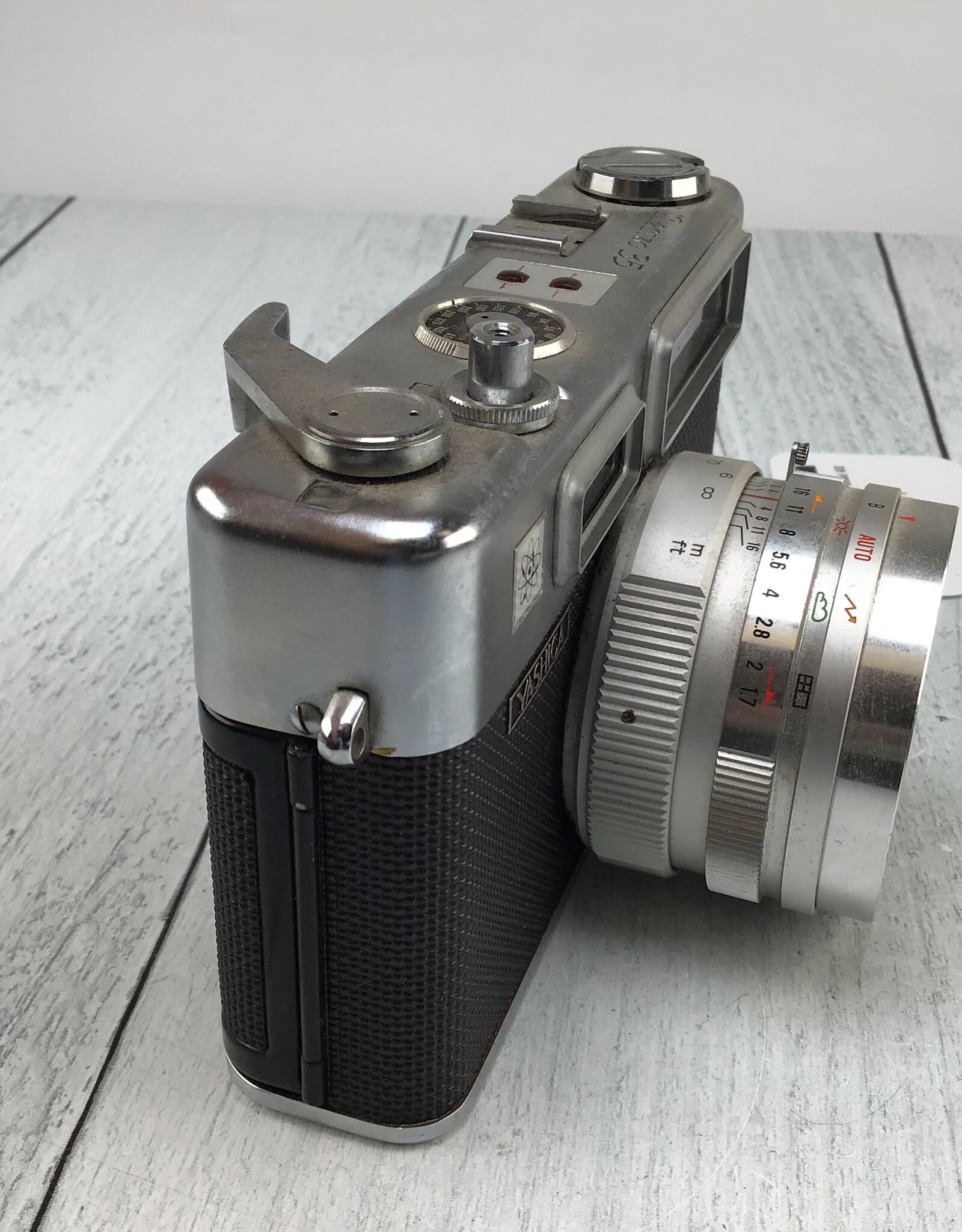 Yashica Yashica Electro 35 Camera Untested Used AS IS