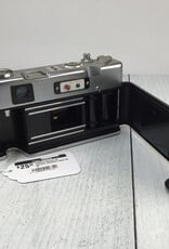 Yashica Yashica Electro 35 Camera Untested Used AS IS