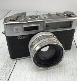 Yashica Yashica Electro 35 Camera Untested Used AS IS