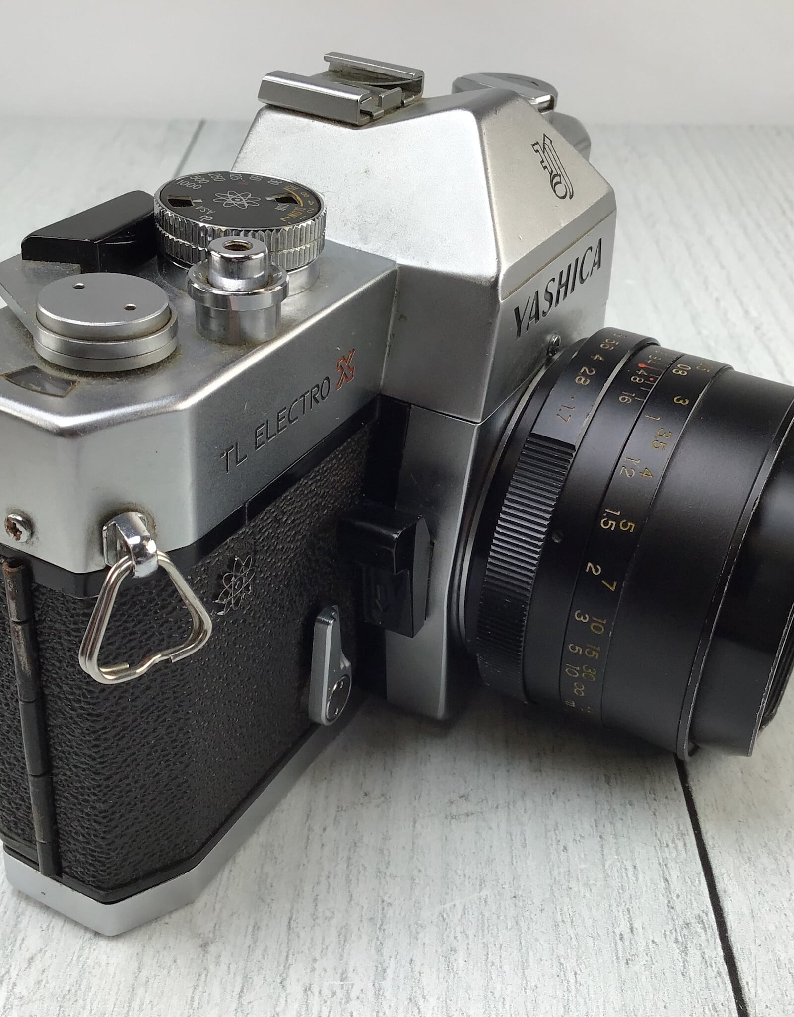 Yashica Yashica TL Electro X Camera w/ 50mm f1.7 Used AS IS