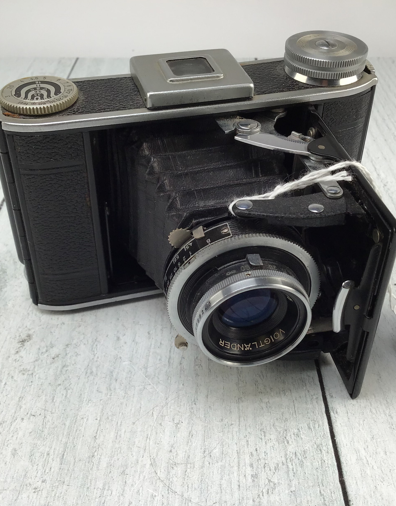 Voigtlander Voigtlander Bessa 66 Camera Used Disp