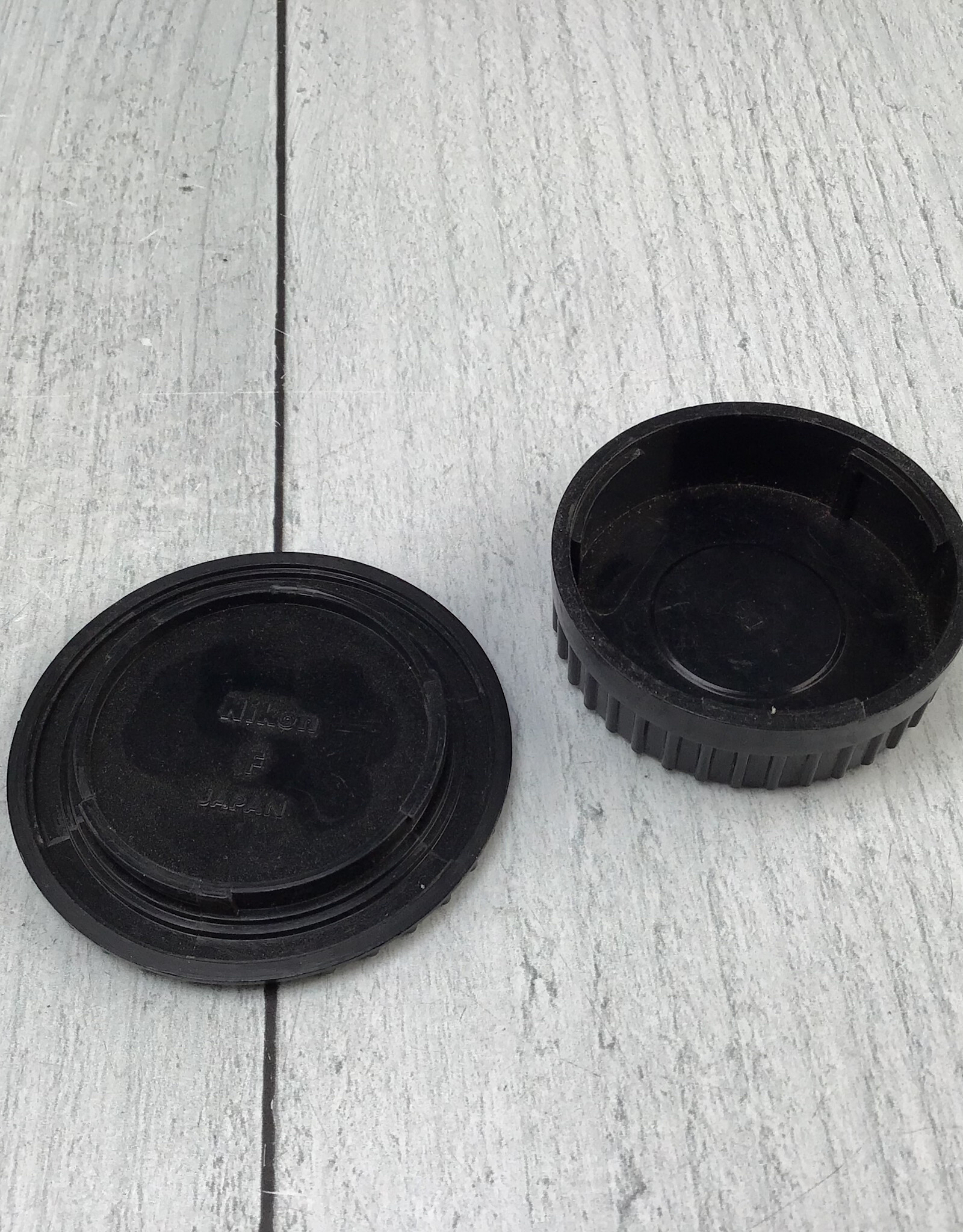 NIKON Nikon Nippon Kogaku Body and Rear Lens Cap Used Fair