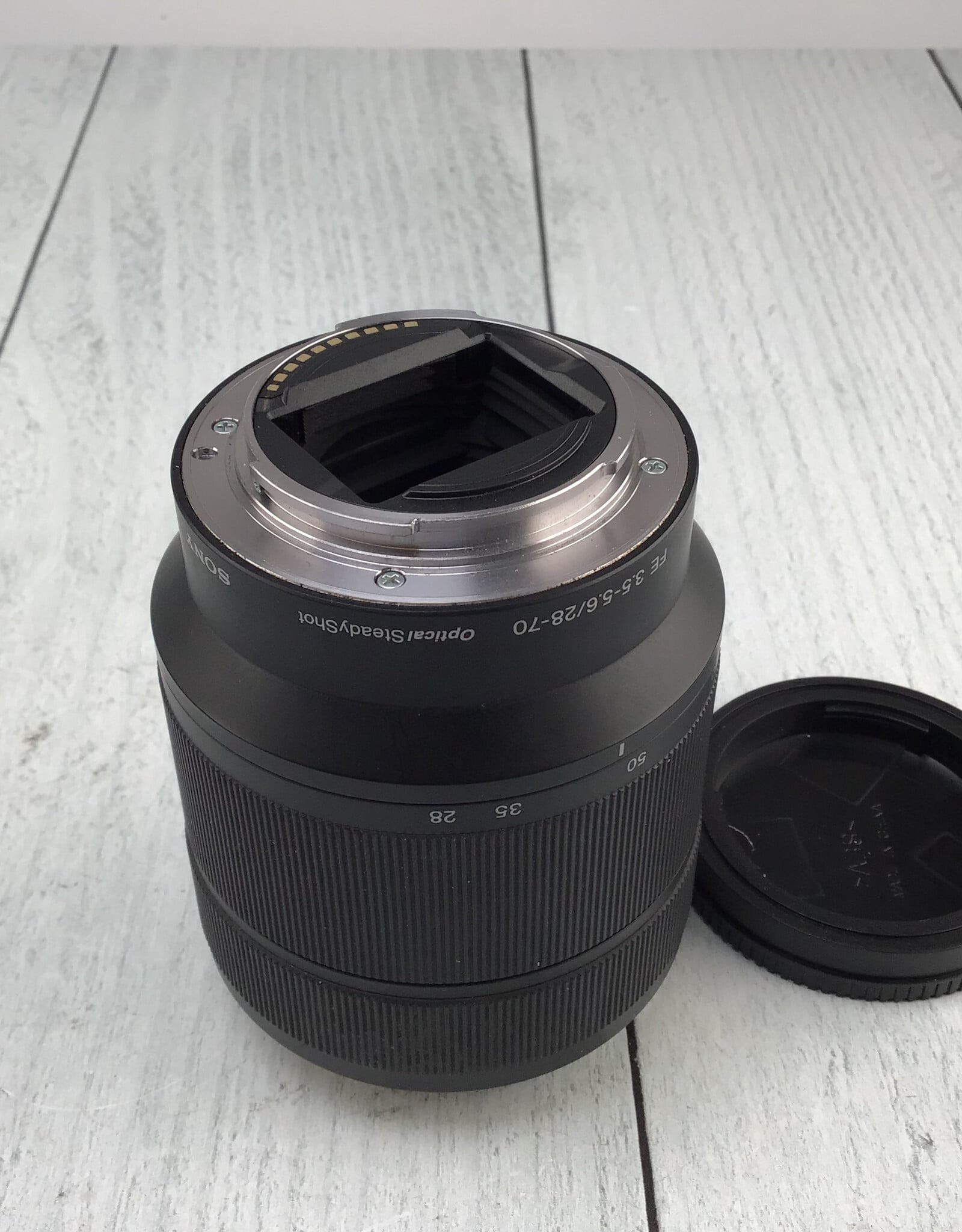 SONY Sony FE 28-70mm f3.5-5.6 OSS Lens Used Good