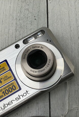 SONY Sony Cyber-Shot DSC-S700 Camera Used Good