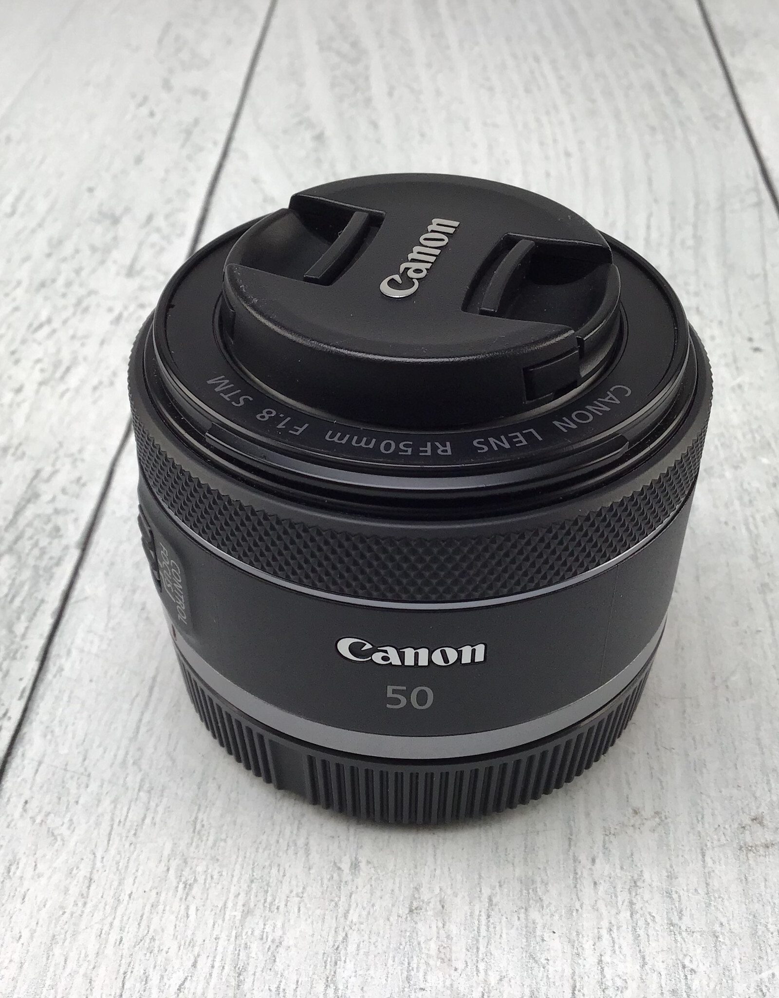 CANON Canon RF 50mm f1.8 STM Lens Used EX