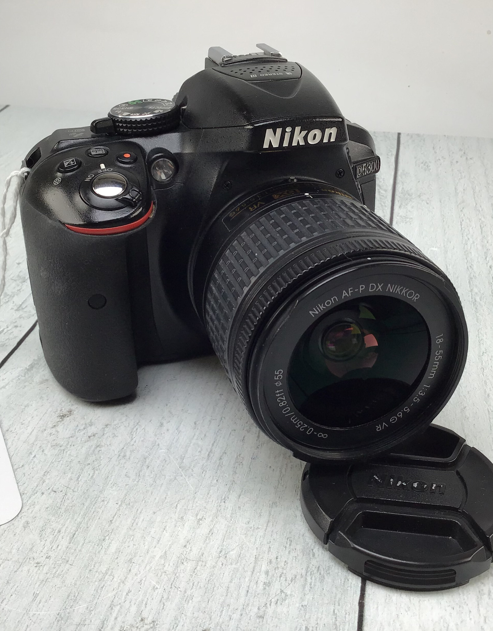 NIKON Nikon D5300 Camera w/18-55 Used Fair