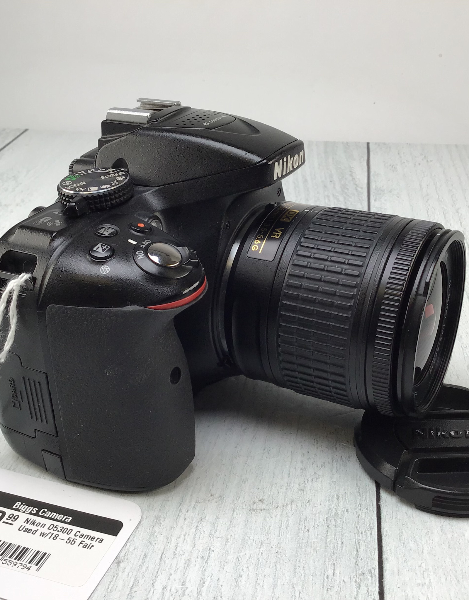 NIKON Nikon D5300 Camera w/18-55 Used Fair