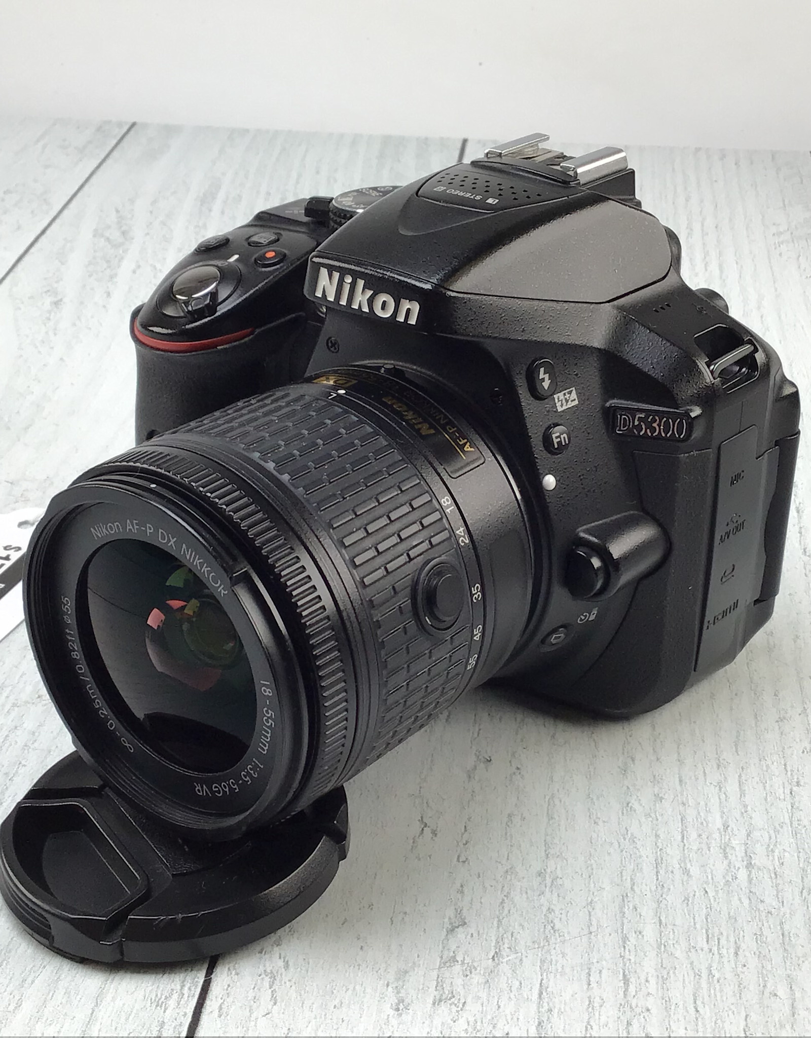 NIKON Nikon D5300 Camera w/18-55 Used Fair
