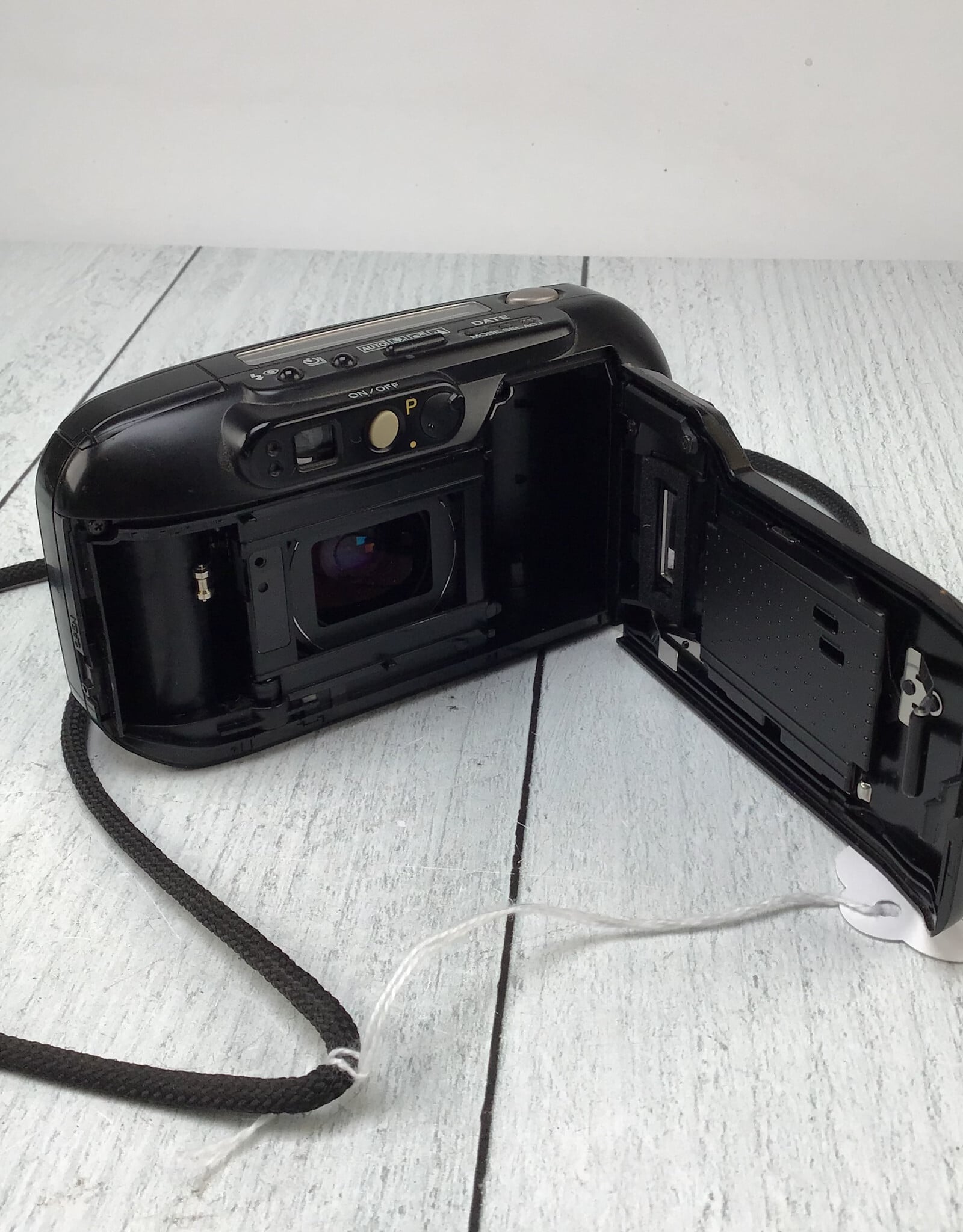 Minolta Minolta Explorer Freedom Zoom 35mm Film Camera Used Good