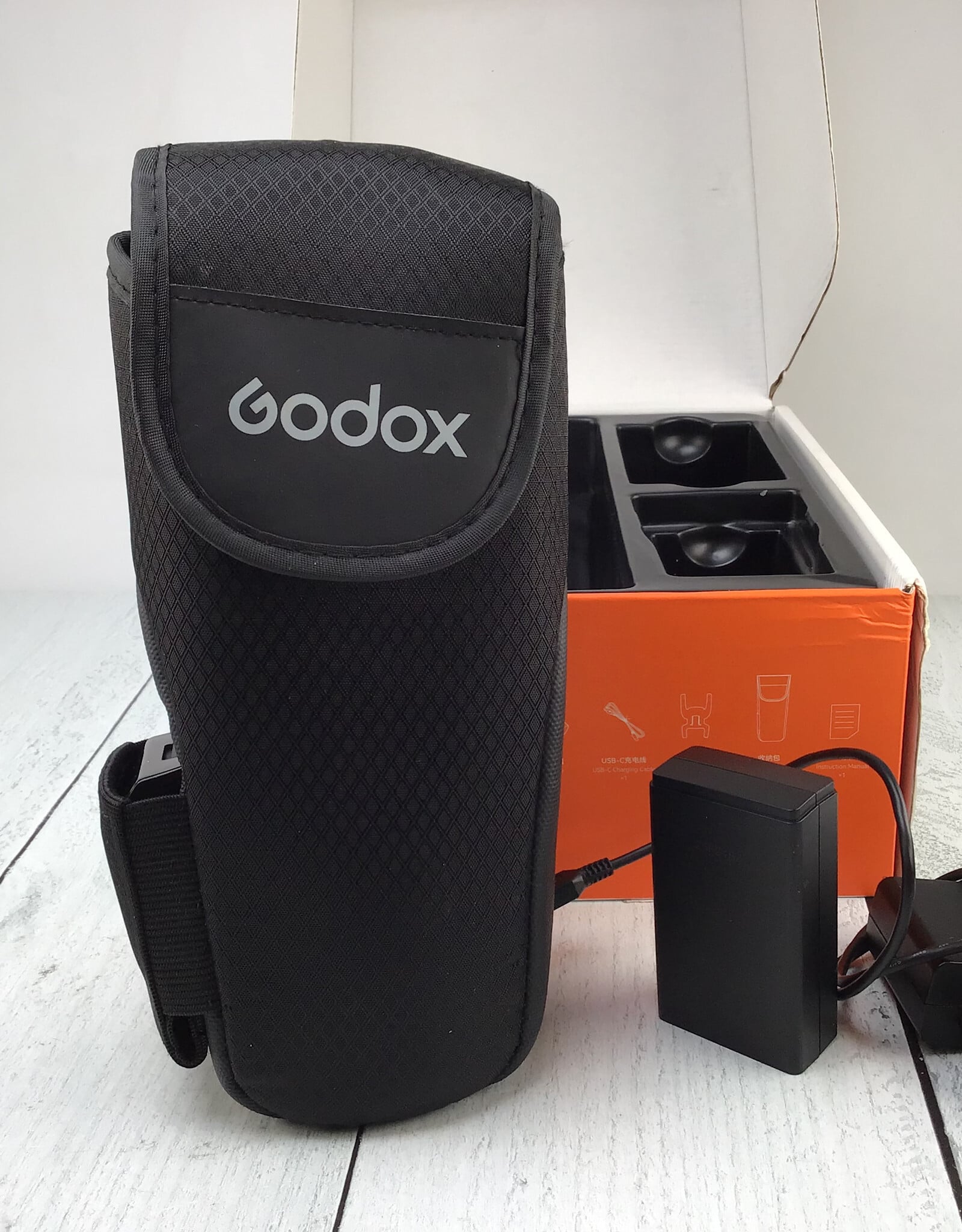 GODOX Godox V100 S  in Box Used EX
