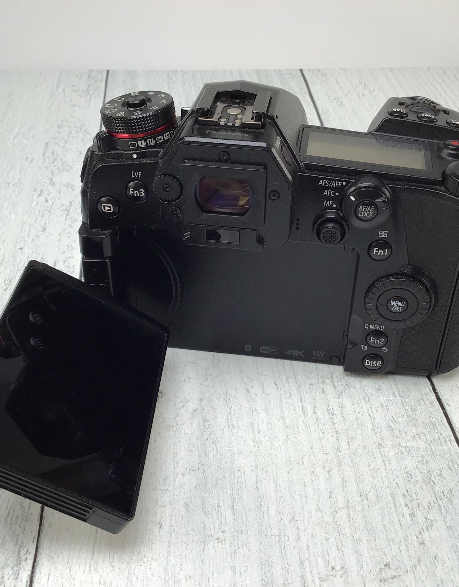 PANASONIC Panasonic Lumix G9 Camera Body No Charger Used Good