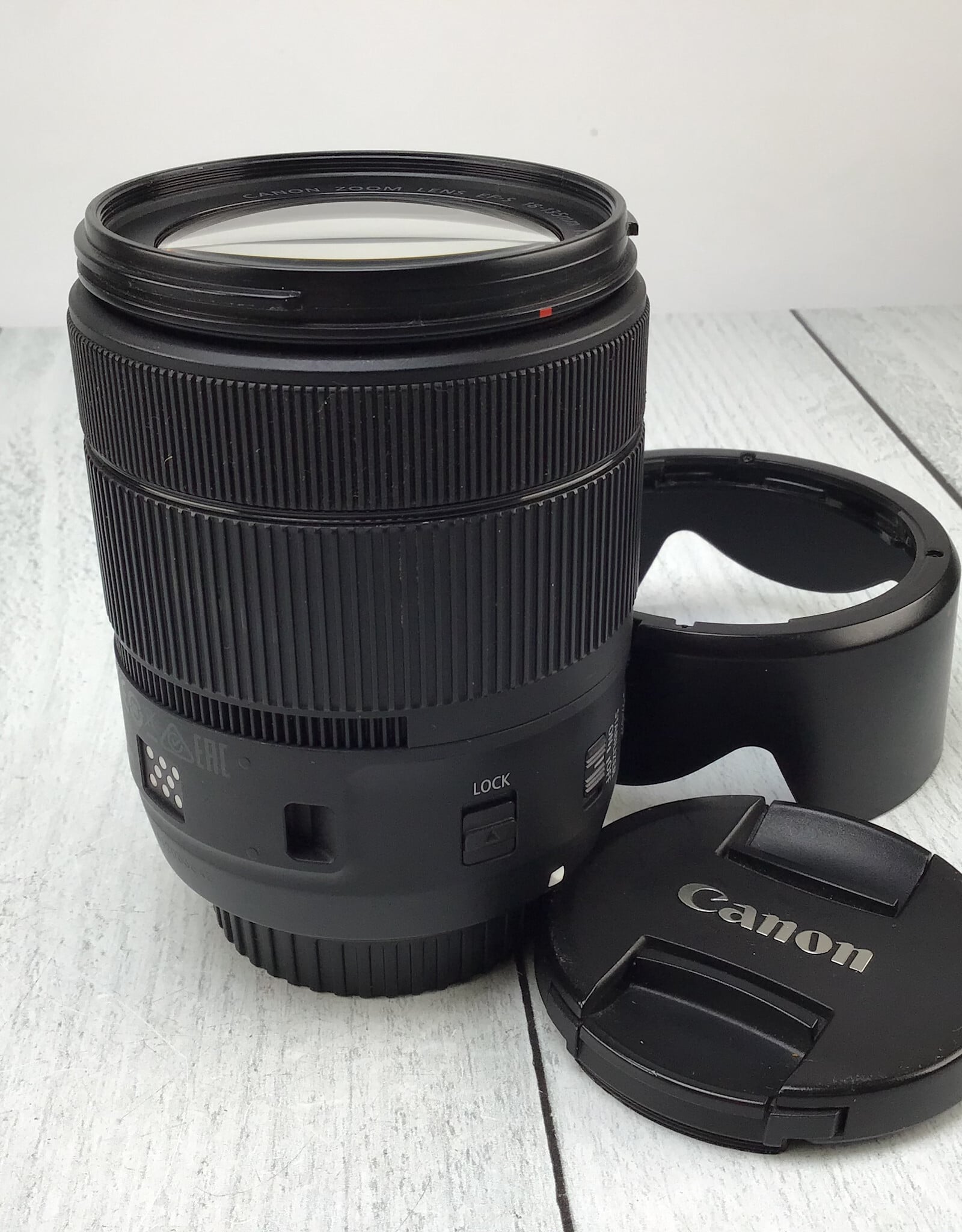 CANON Canon 18-135mm F3.5-5.6 IS USM NANO Lens Used Good