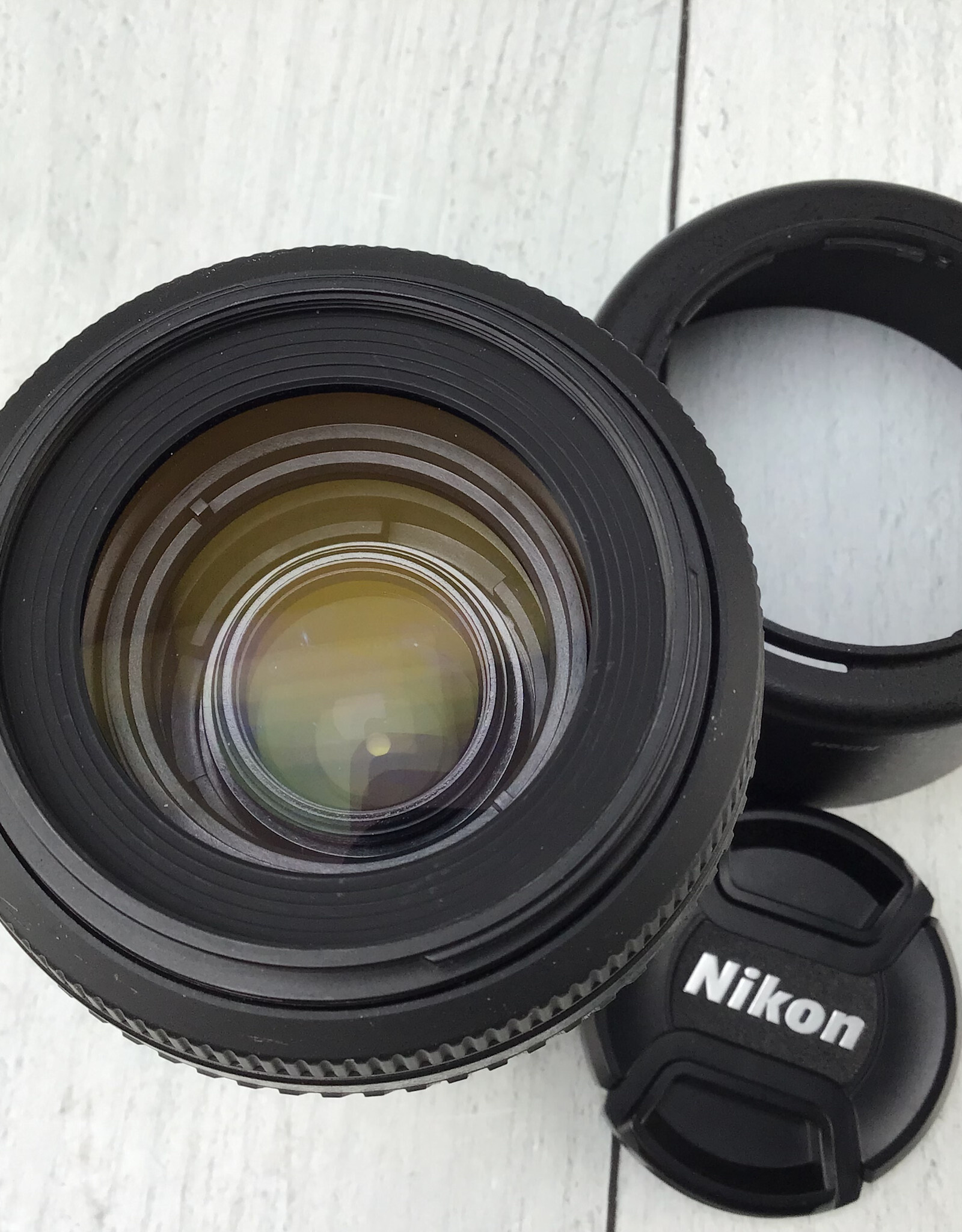 NIKON Nikon AF-S Nikkor 55-200mm f4-5.6G VR Lens Used Good