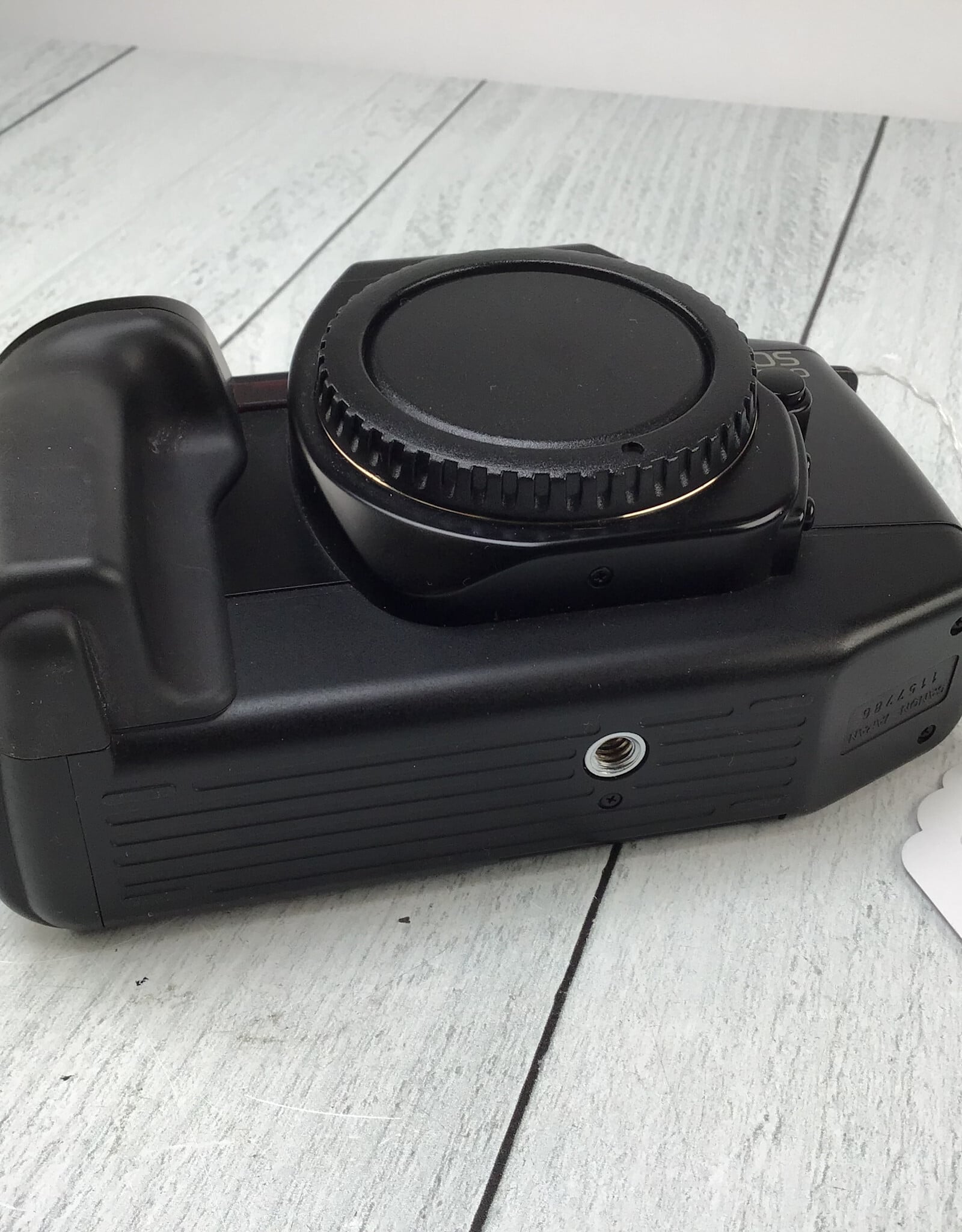 CANON Canon EOS 650 Film Camera Used Good