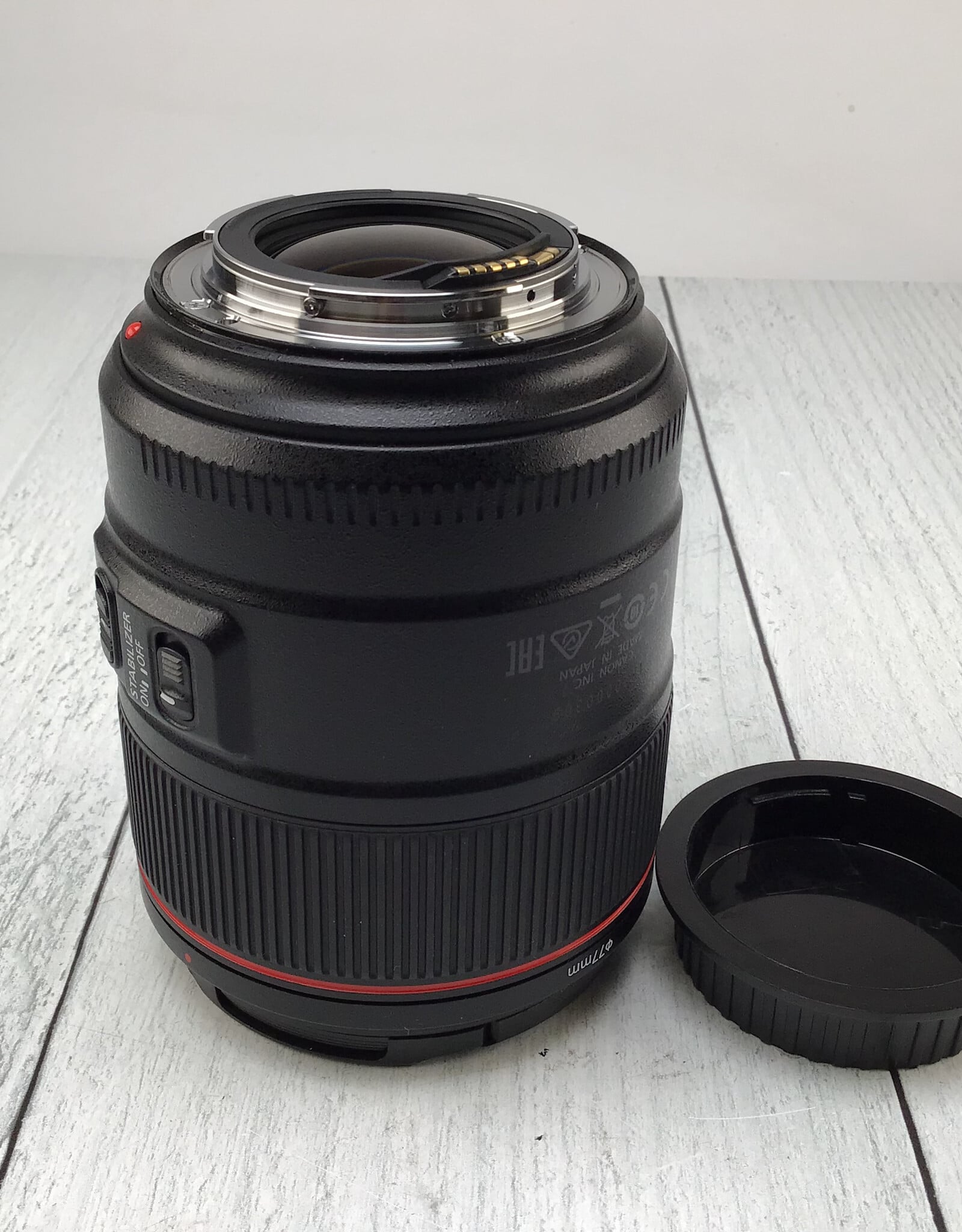 CANON Canon EF 85mm f1.4 L IS USM Lens Used Good