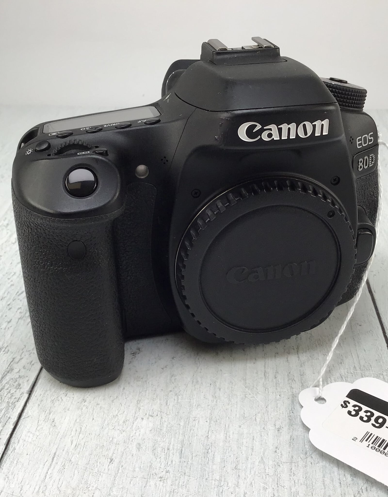 CANON Canon EOS 80D Camera Body No Charger Used Fair