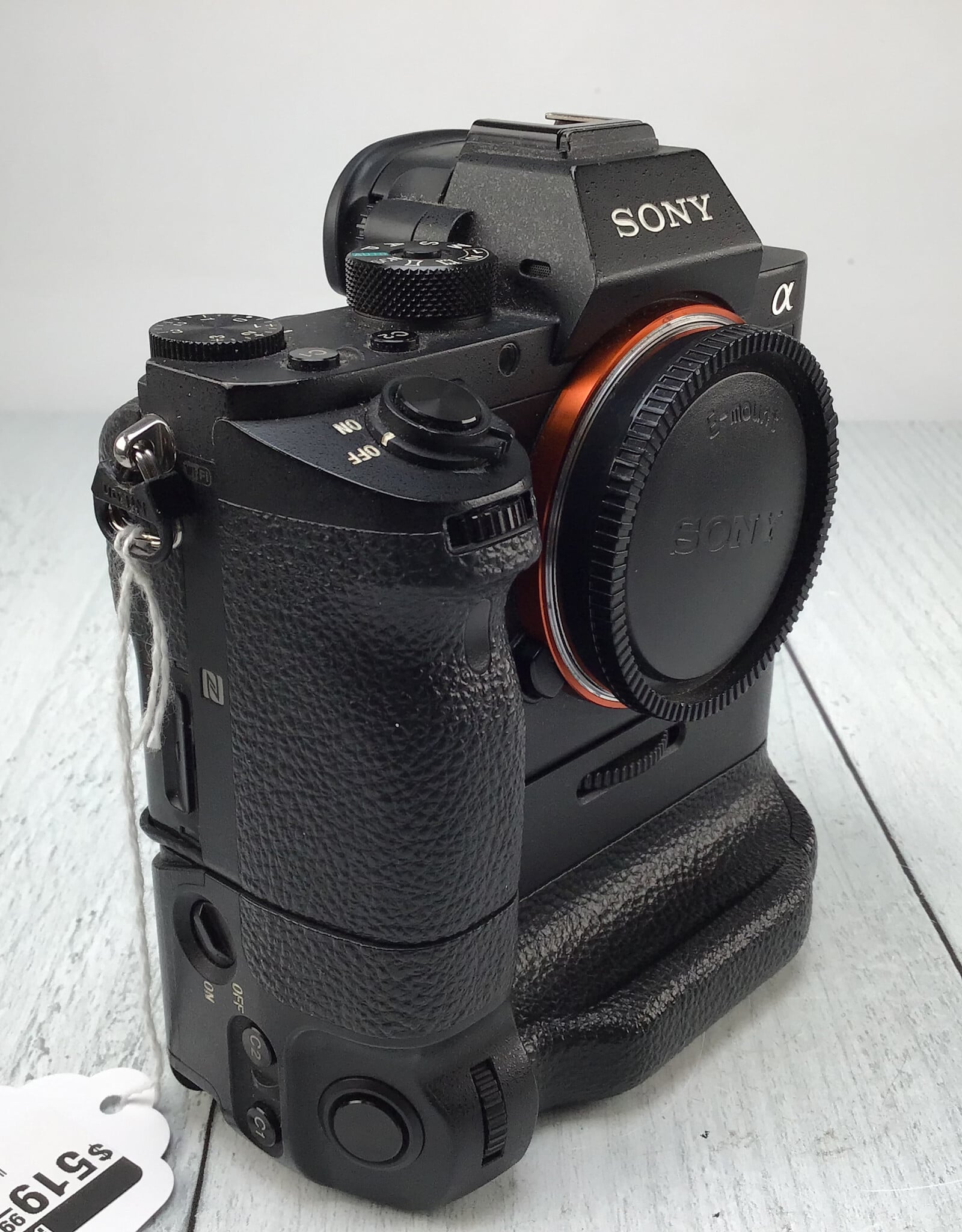 SONY Sony A7R II Camera w/ VG-C2EM Grip Used Fair
