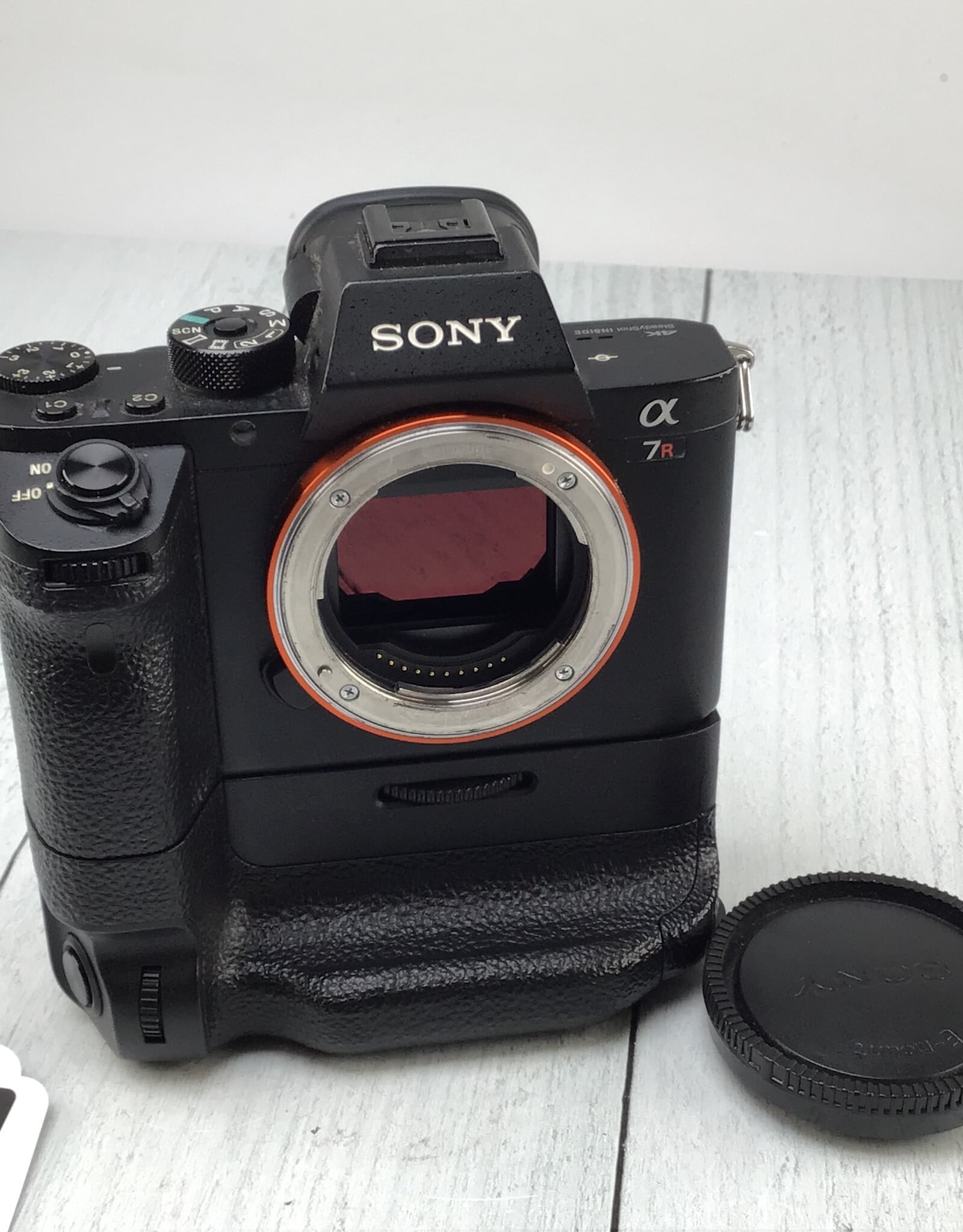 SONY Sony A7R II Camera w/ VG-C2EM Grip Used Fair