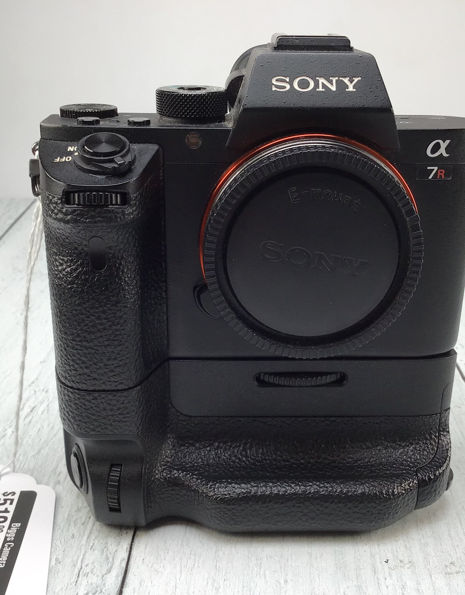 SONY Sony A7R II Camera w/ VG-C2EM Grip Used Fair
