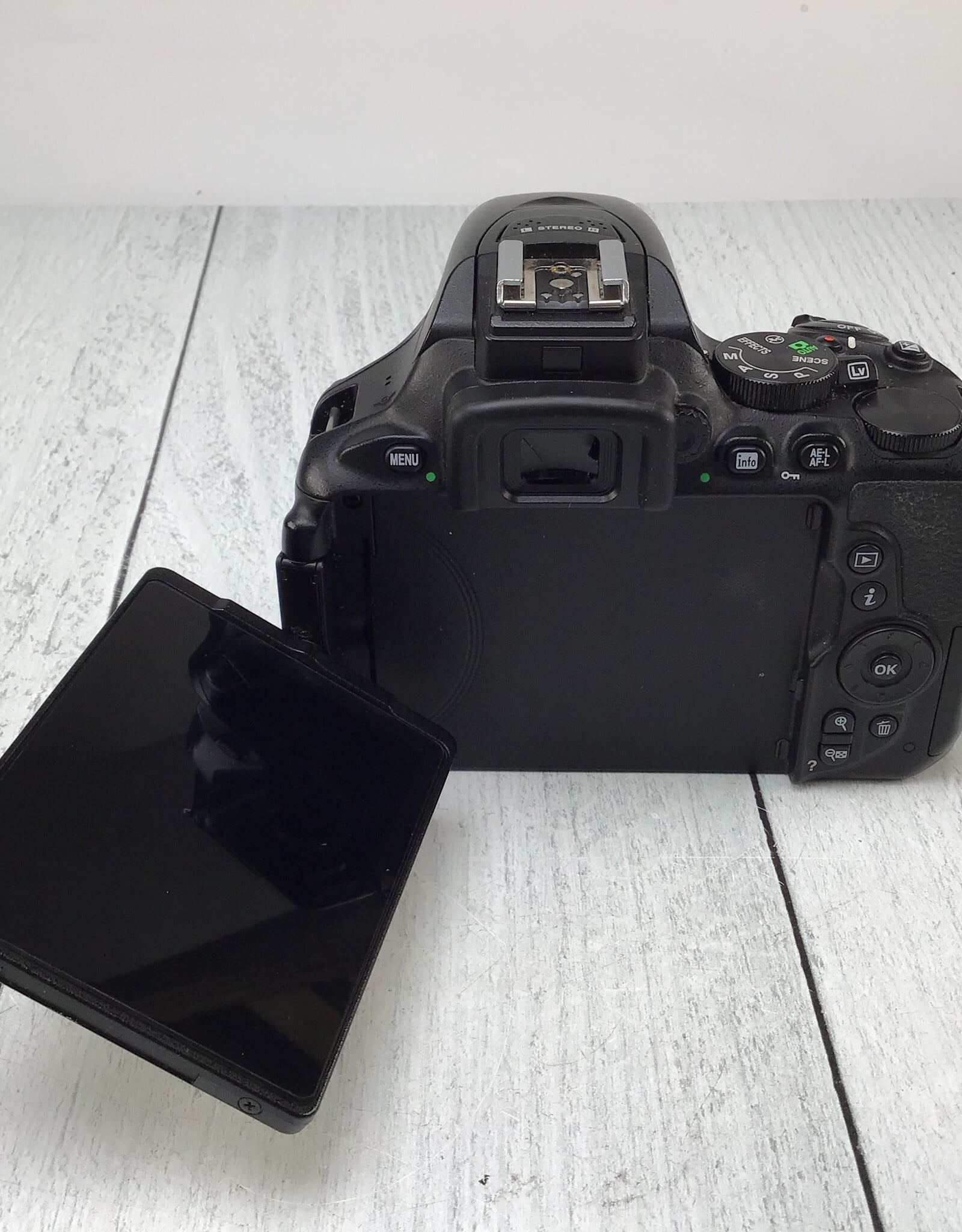 NIKON Nikon D5600 Camera Body Used Good