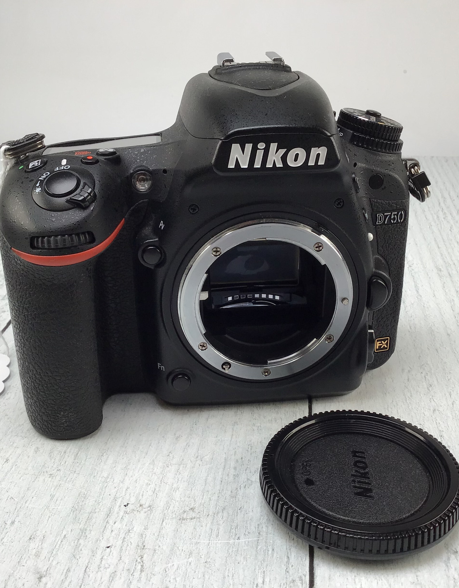 NIKON Nikon D750 Camera Body Shutter Count 10060 Used Good