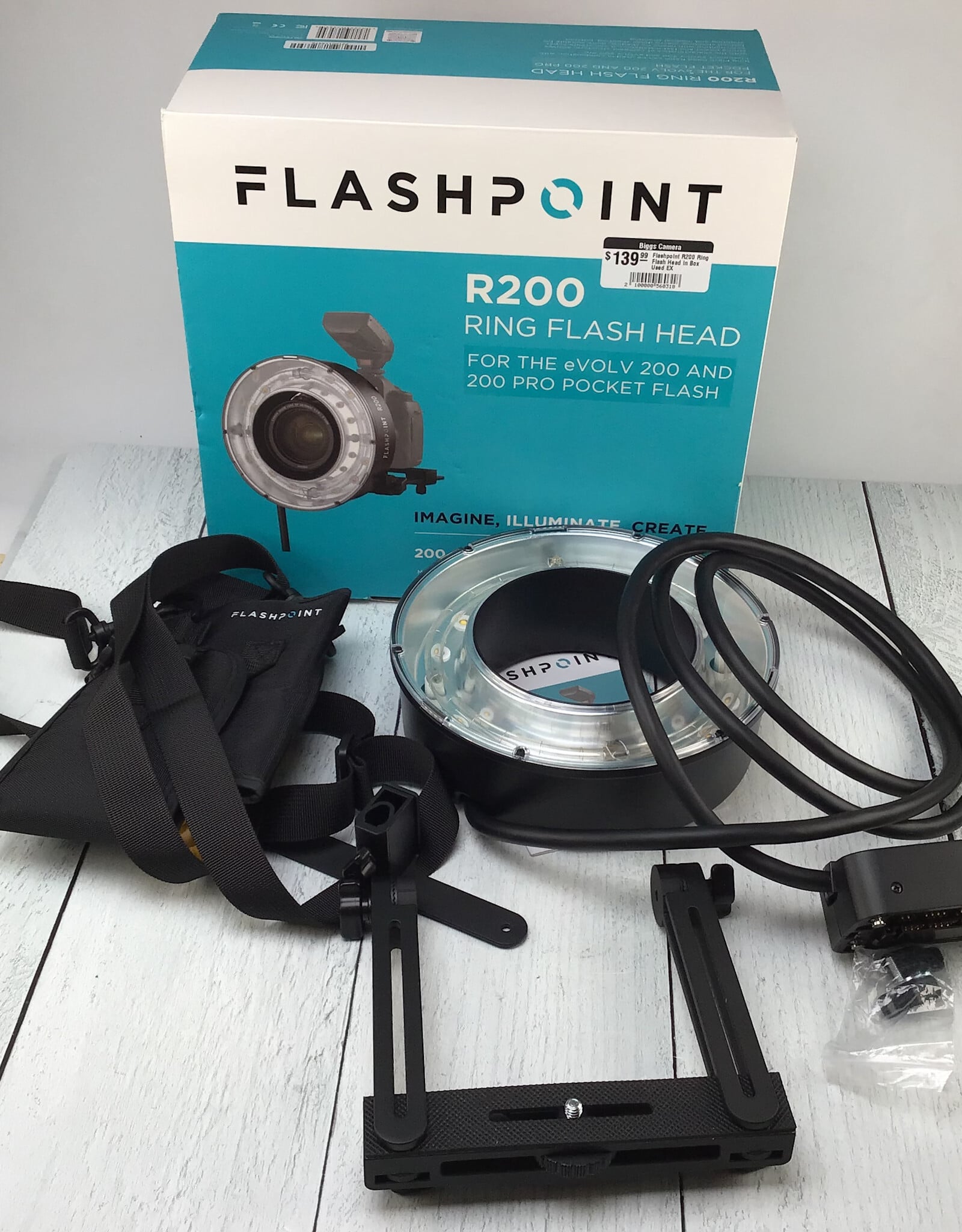 Flashpoint Flashpoint R200 Ring Flash Head in Box Used EX