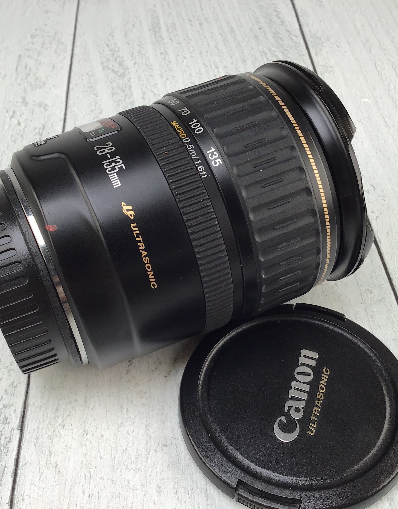 CANON Canon EF 28-135mm F3.5-5.6 IS  Lens Used BGN