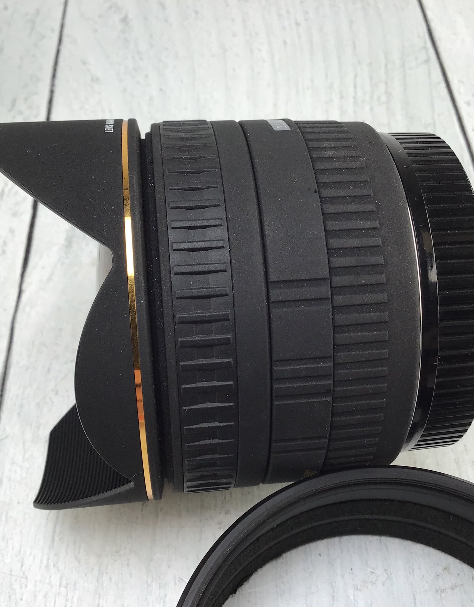 SIGMA Sigma EX 15mm f2.8 Fisheye Lens for Canon EF Used Good
