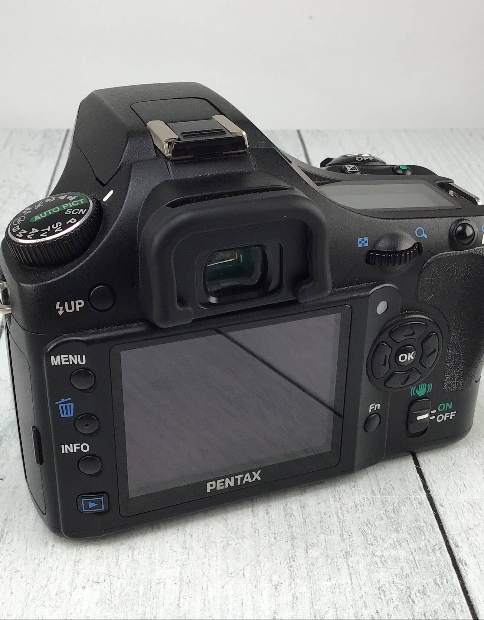 Pentax Pentax K200 Camera No Body Cap Used Good
