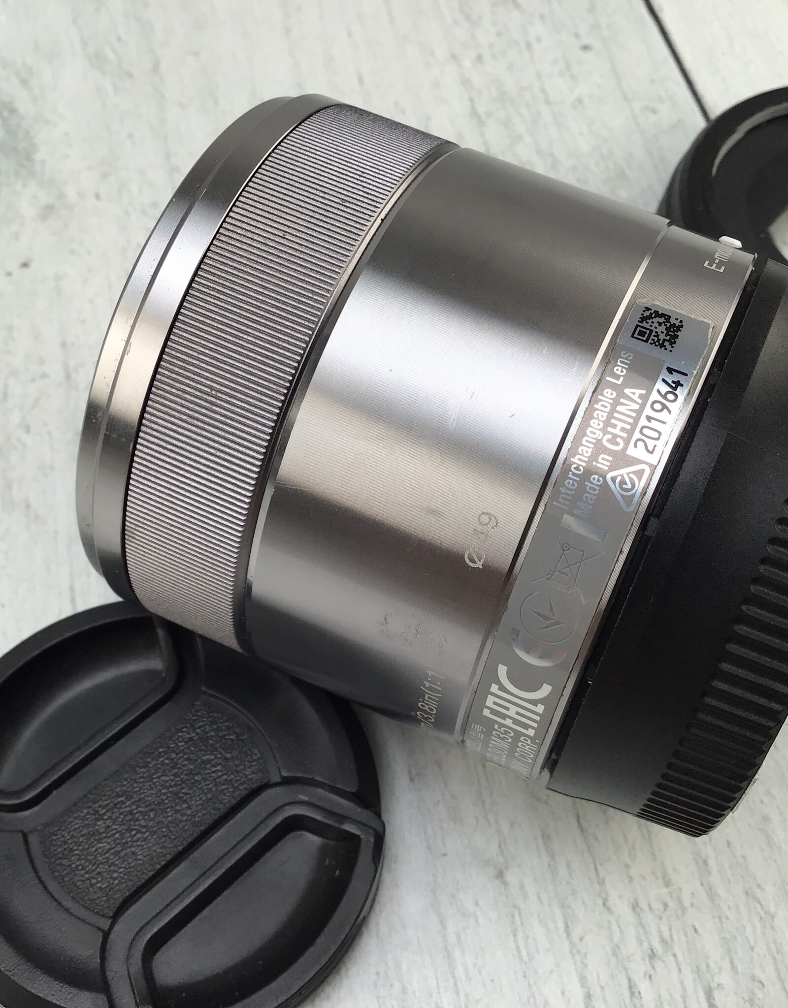 SONY Sony E 30mm F3.5 Macro Silver lens Used Fair