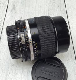 NIKON Nikon Nikkor 105mm f2.5 AIS Lens Used Fair