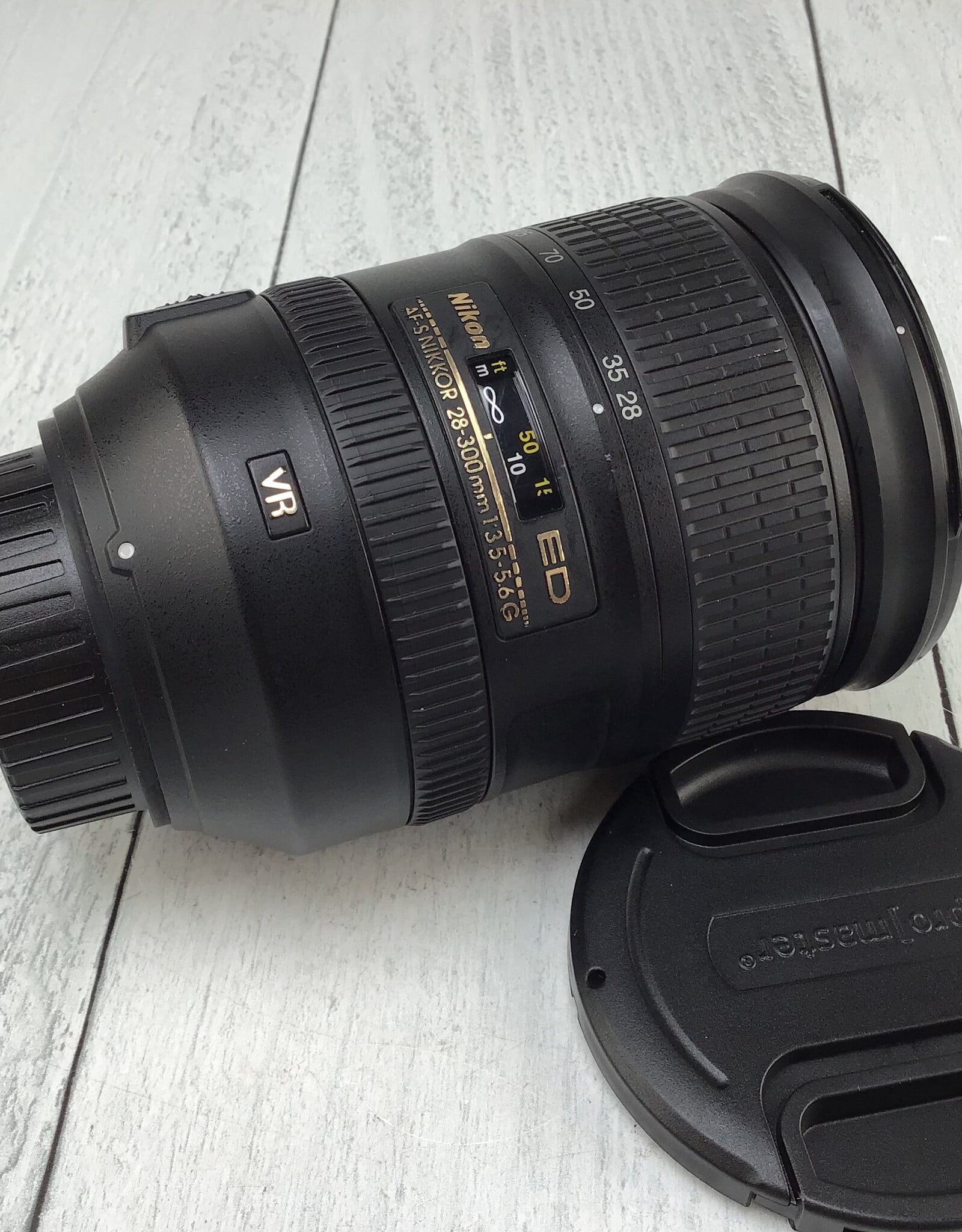 NIKON Nikon AF-S Nikkor 28-300mm f3.5-5.6 G VR Lens Used Good