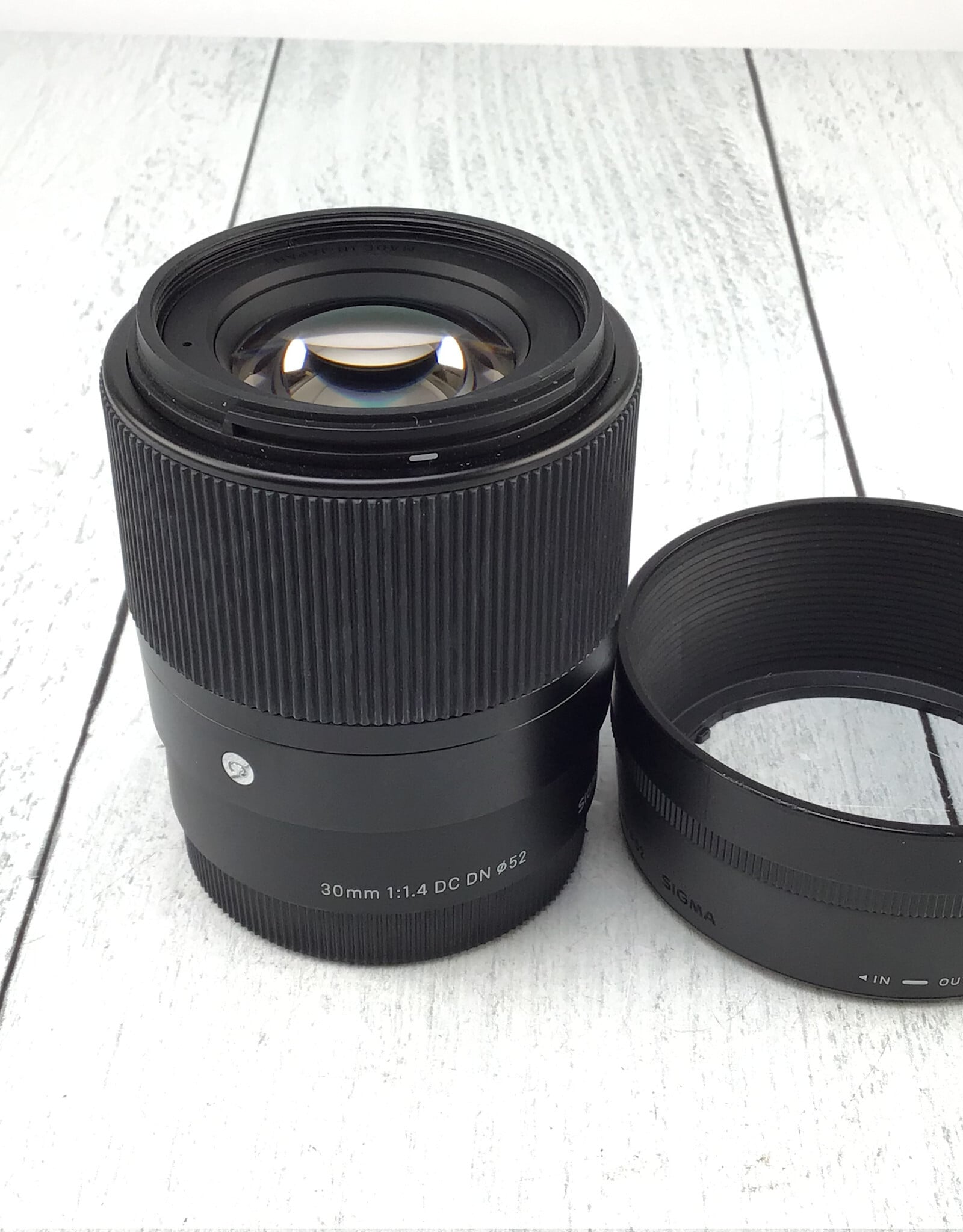 SONY Sigma 30mm F1.4 DC DN E mount Lens Used Good