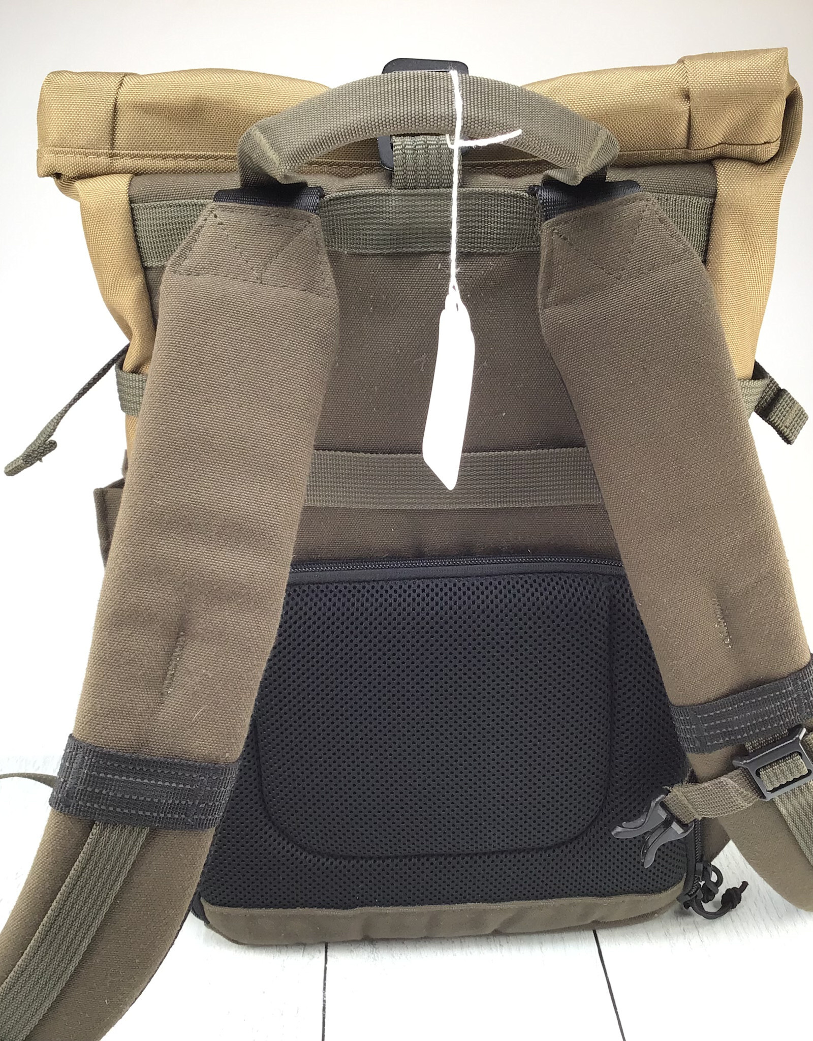 Tenba Fulton V2 10l Tan Bag Used Good