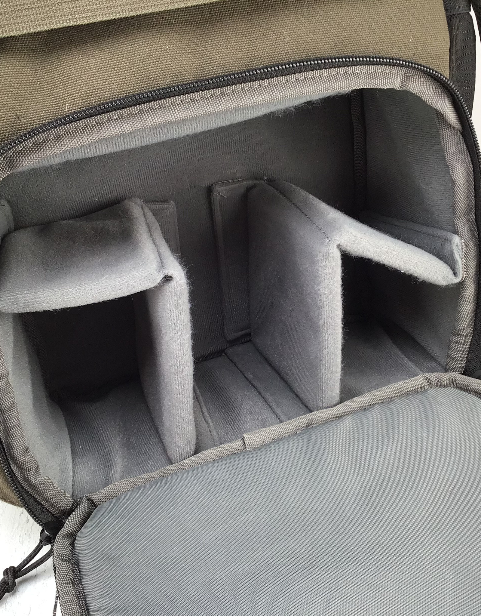Tenba Fulton V2 10l Tan Bag Used Good