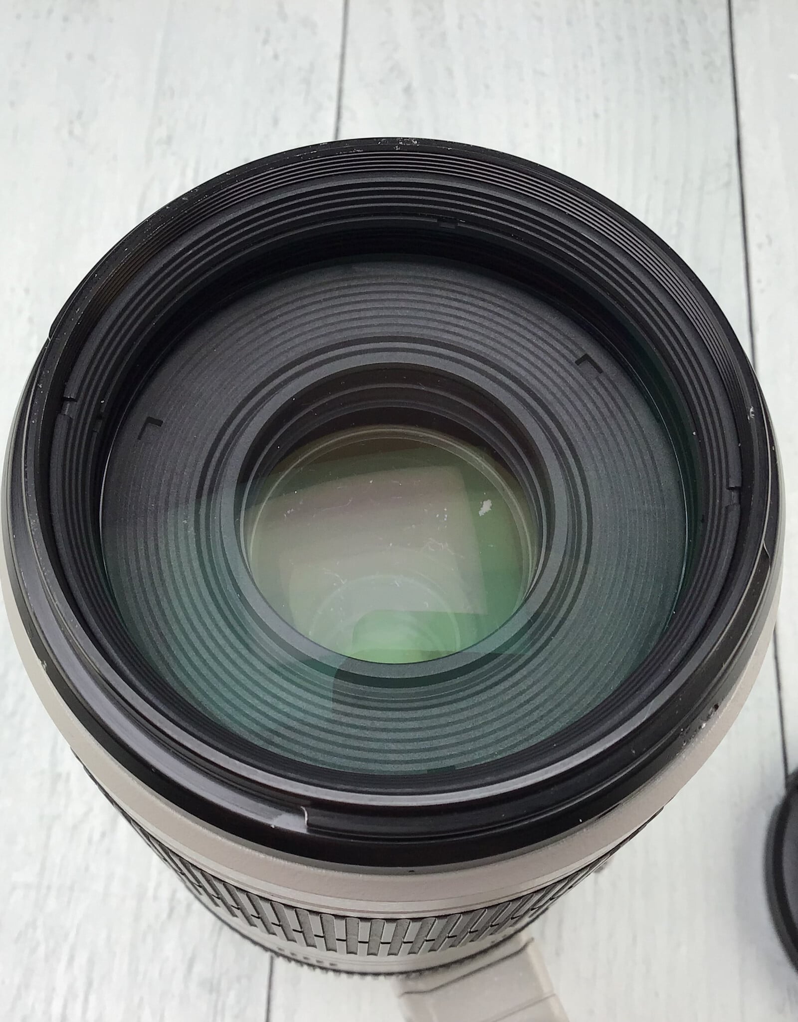 CANON Canon EF 100-400mm f4.5-5.6 L IS II USM Lens Used Good