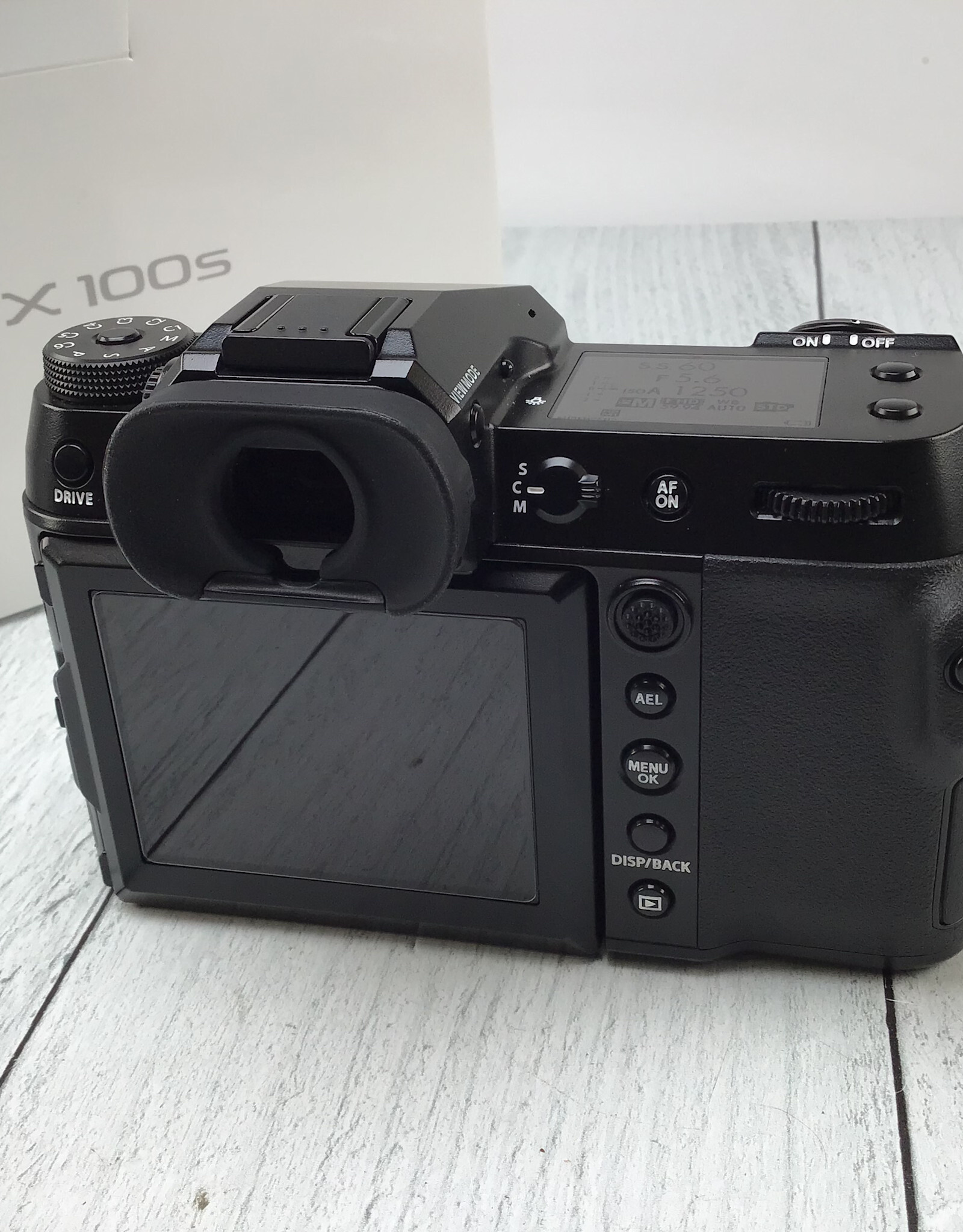 FUJI Fuji GFX 100S Camera Body in Box Used EX