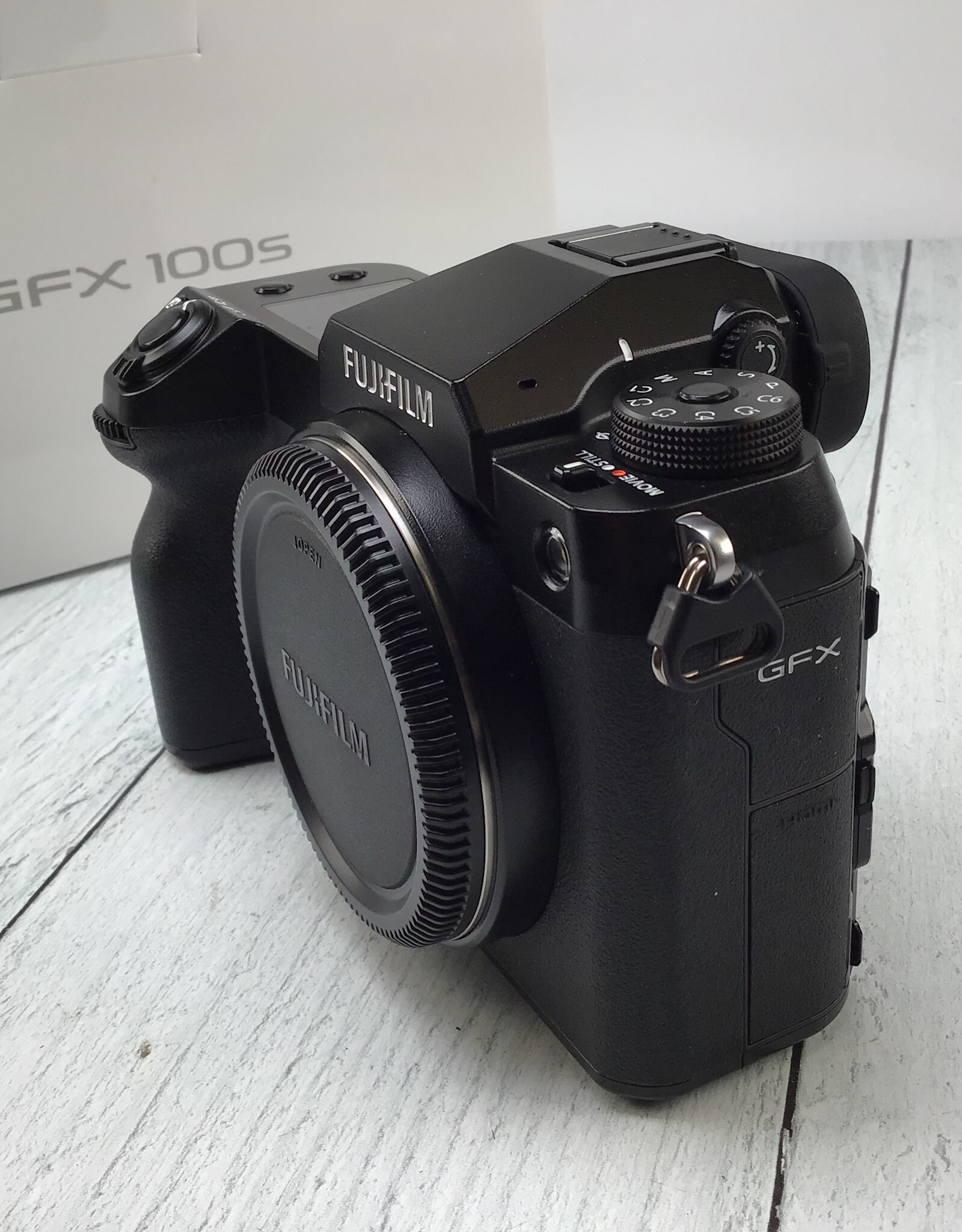FUJI Fuji GFX 100S Camera Body in Box Used EX