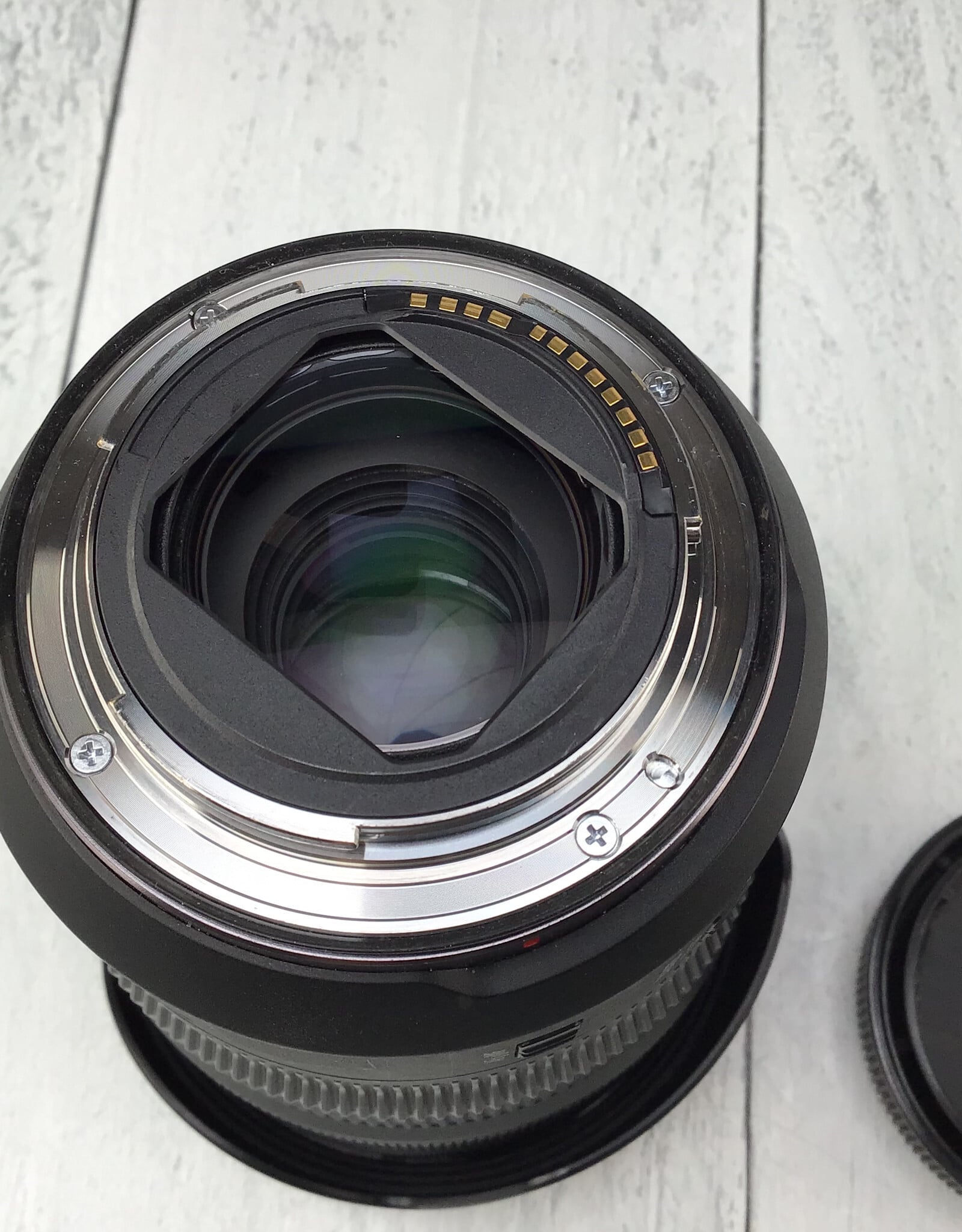 CANON Canon RF 24-70mm f2.8 L IS Lens Used Fair