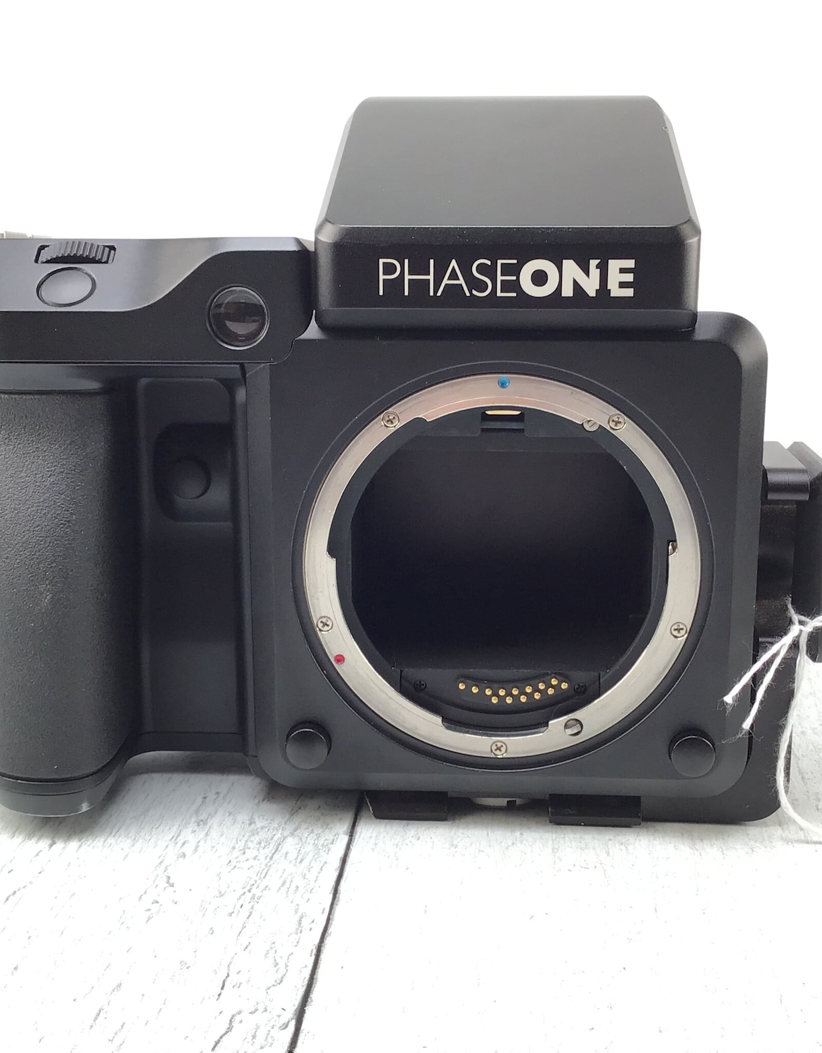 Phase One Phase One XF Camera w/ Prism Mirror Count 141215 Good