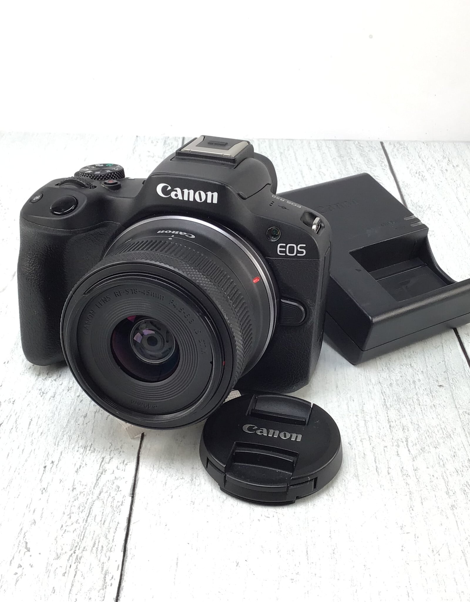 CANON Canon EOS R50 Camera w/ 18-45mm Used Good