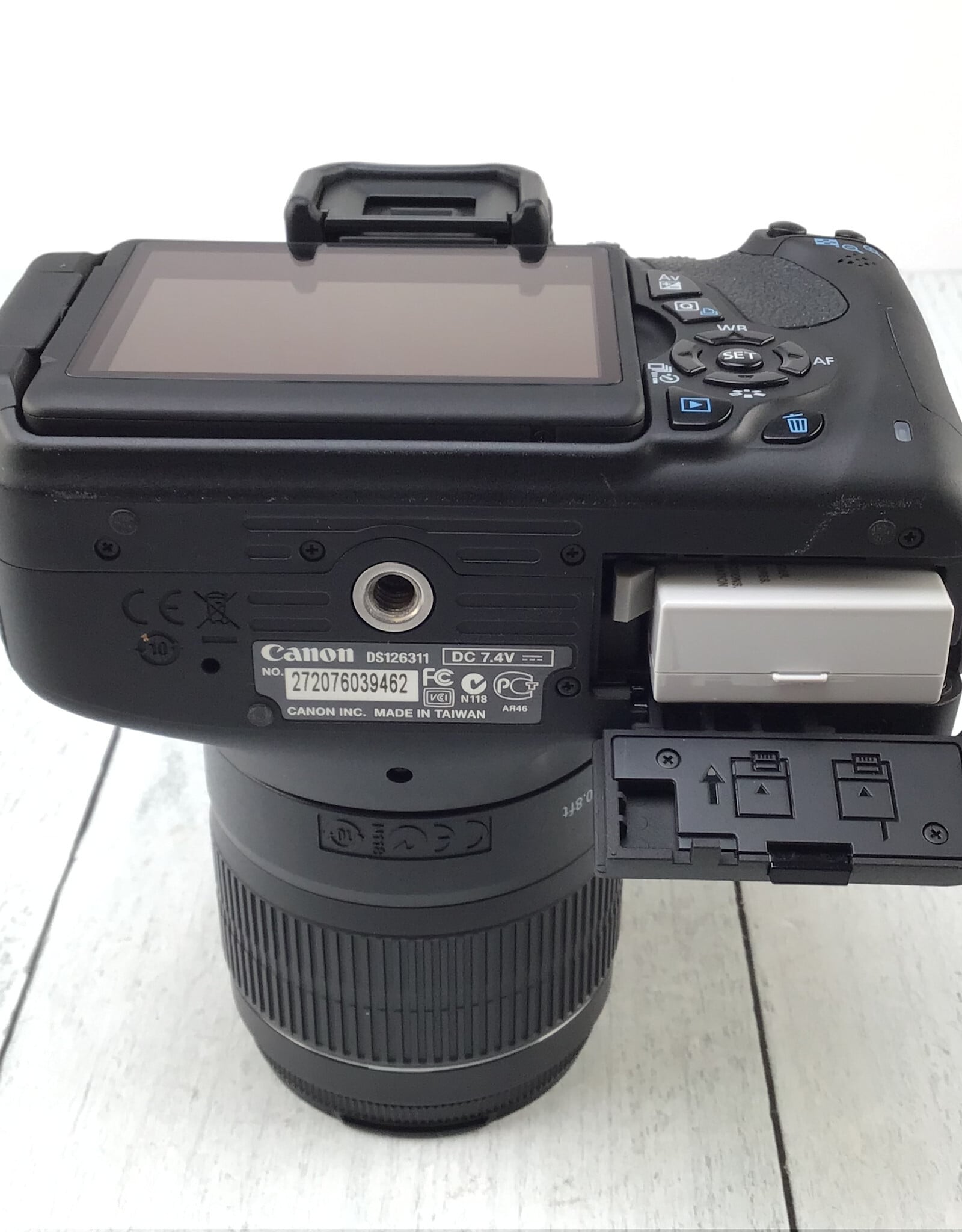 CANON Canon Rebel T3i Camera w/ 18-55mm IS Used Good