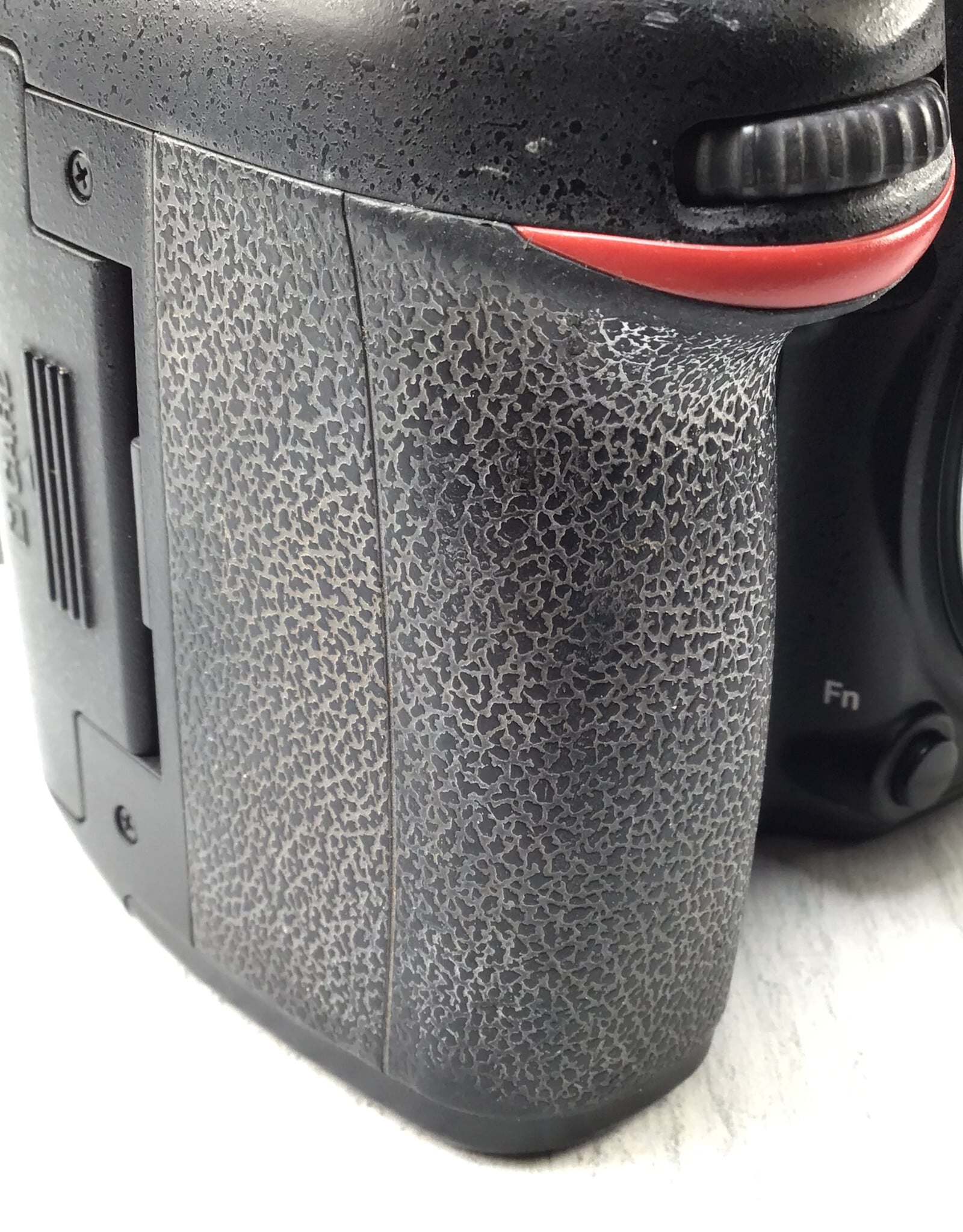 NIKON Nikon D600 Camera Body Used Fair