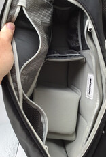Incase Incase CL 05867 Camera Bag Used Good