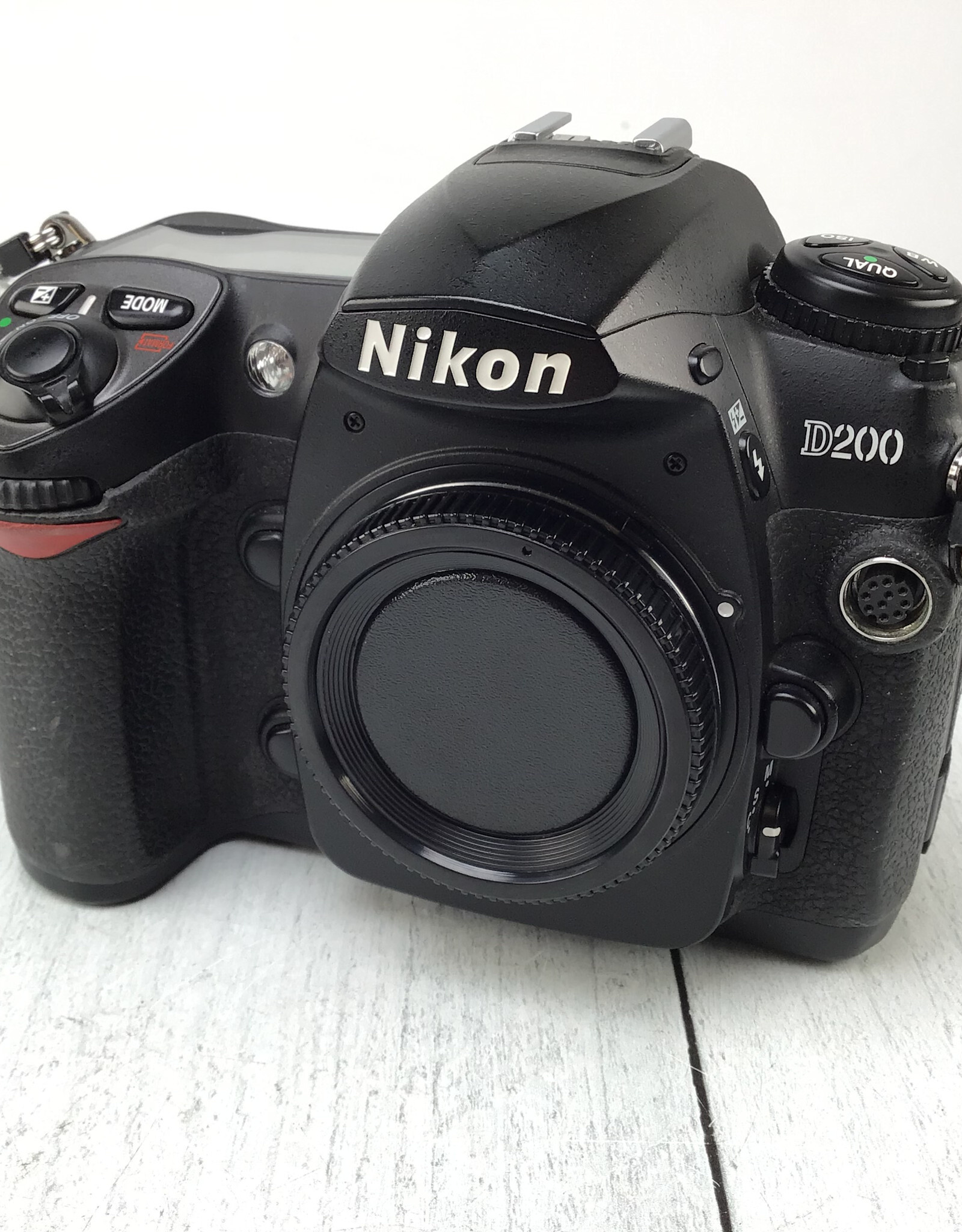 NIKON Nikon D200 Camera Body Used Good
