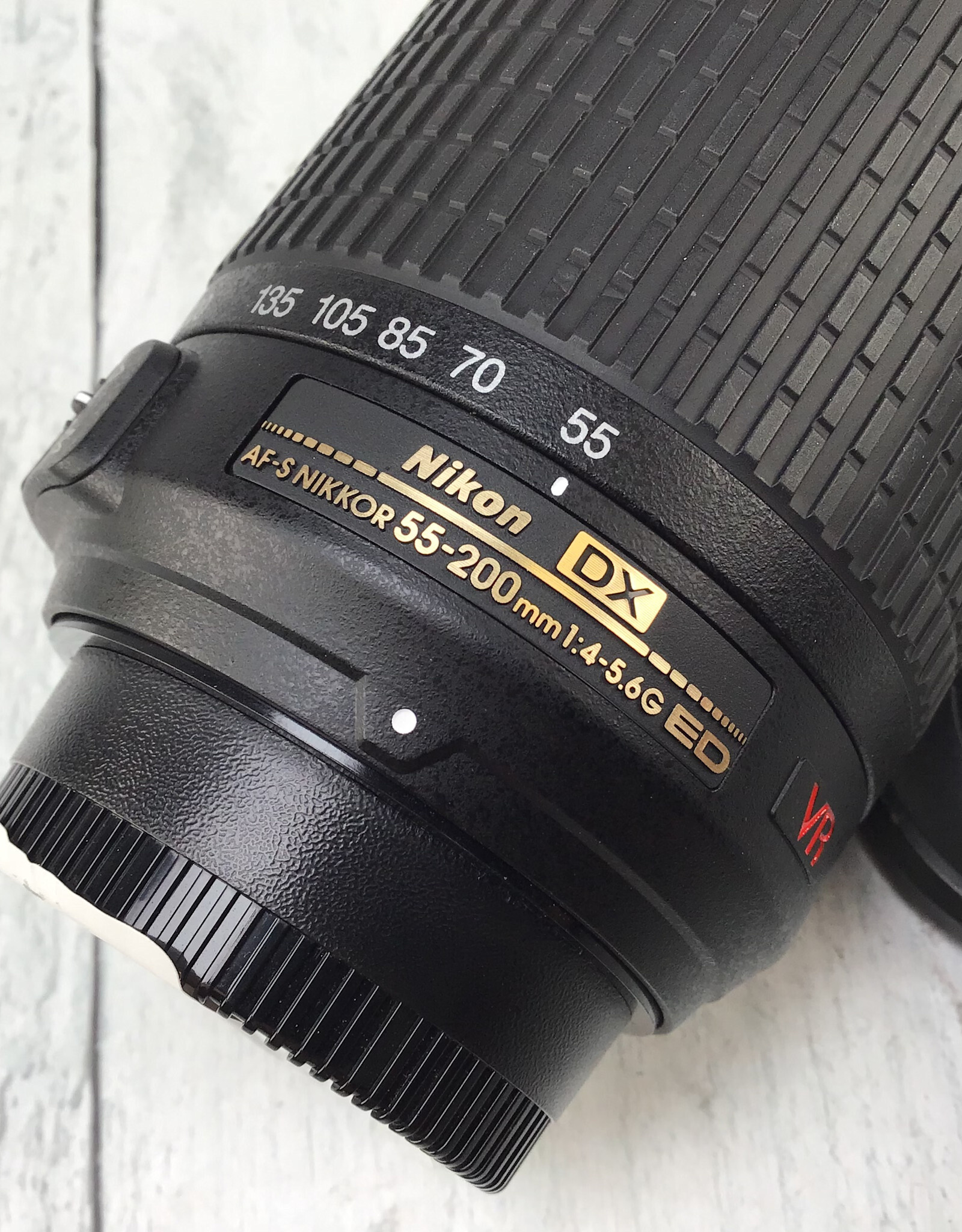 NIKON Nikon AF-S Nikkor 55-200mm f4-5.6G VR Lens Used Good